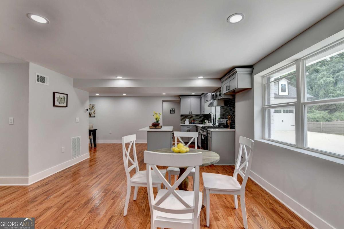 3178 North Druid Hills Road Property Photo 12