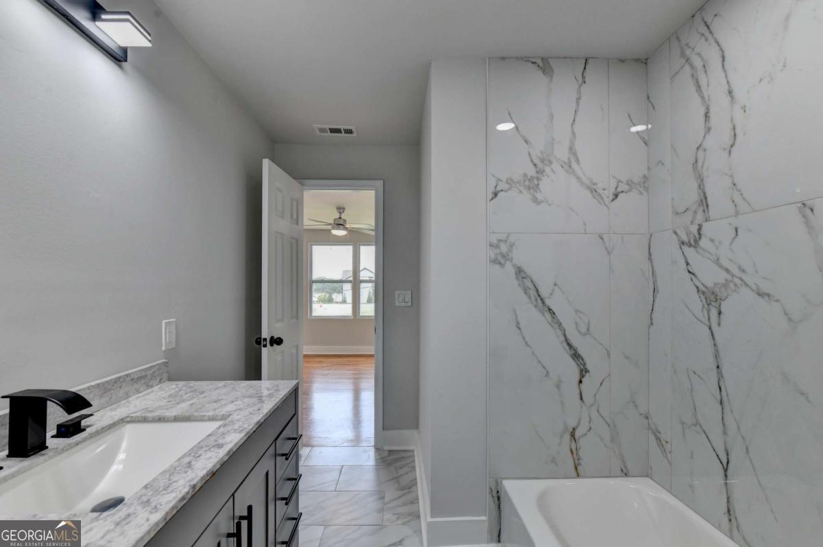 3178 North Druid Hills Road Property Photo 70