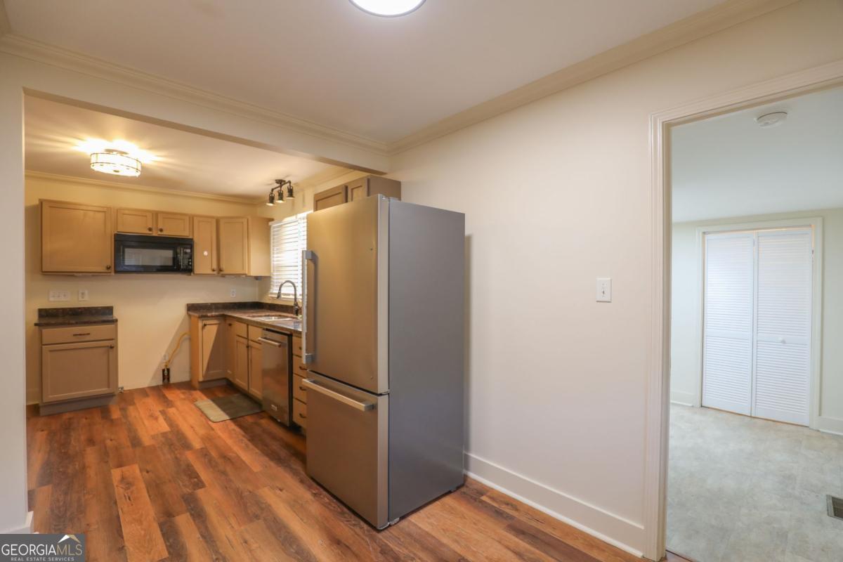 127 Fourth Street Sw Property Photo 4