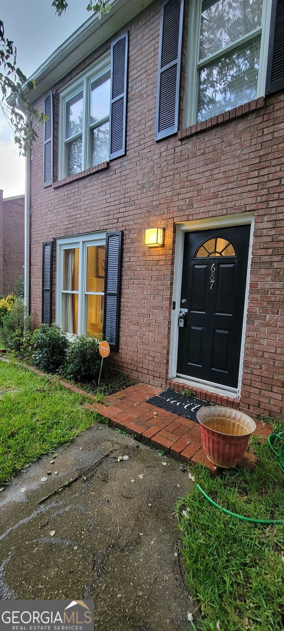 687 Redland Drive # 687 Property Photo 1