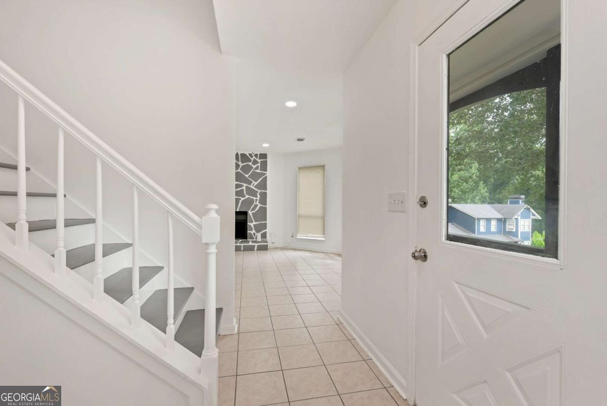 556 Sunfield Drive Nw Property Photo 11