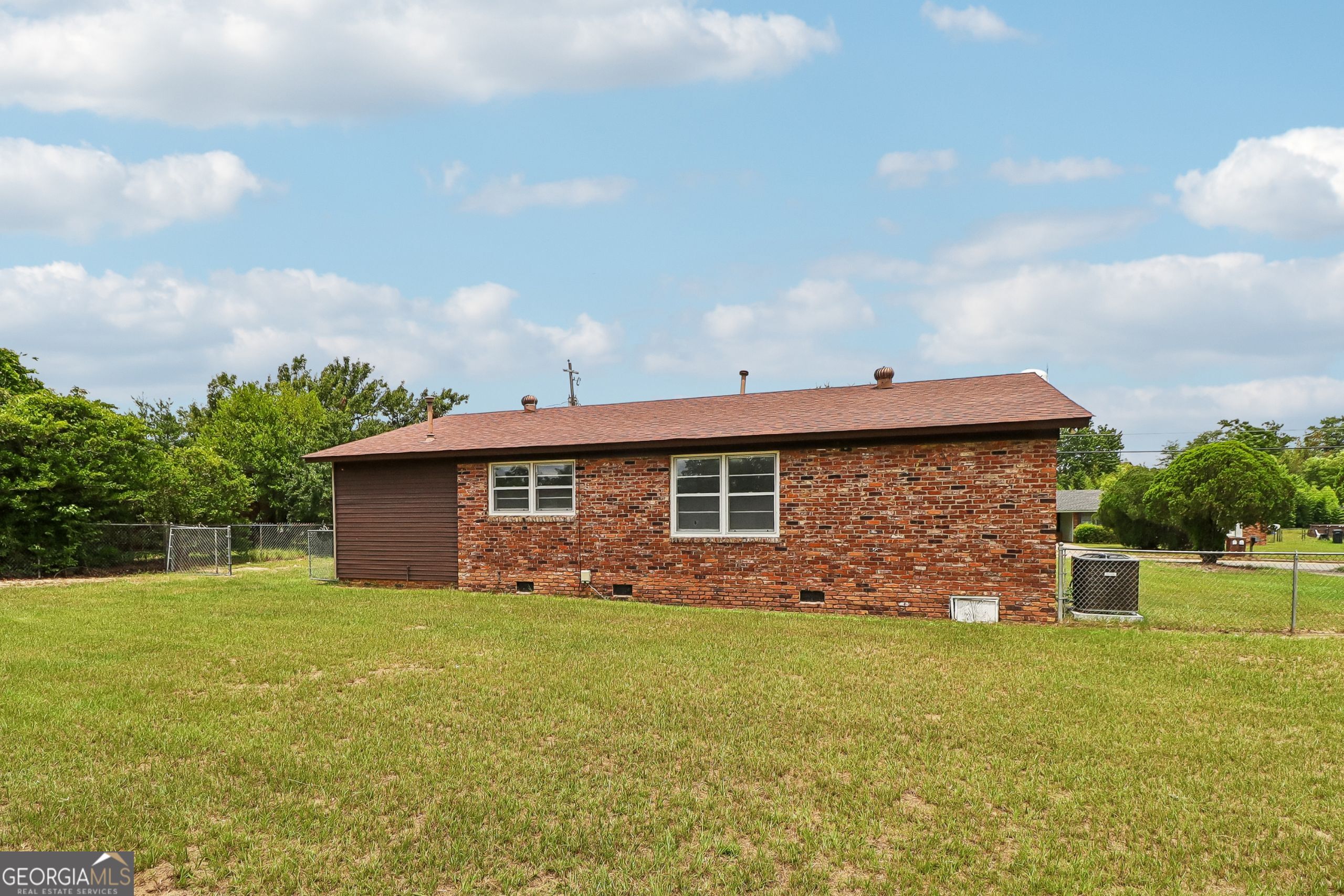 2724 Glenn Hills Drive Property Photo 25