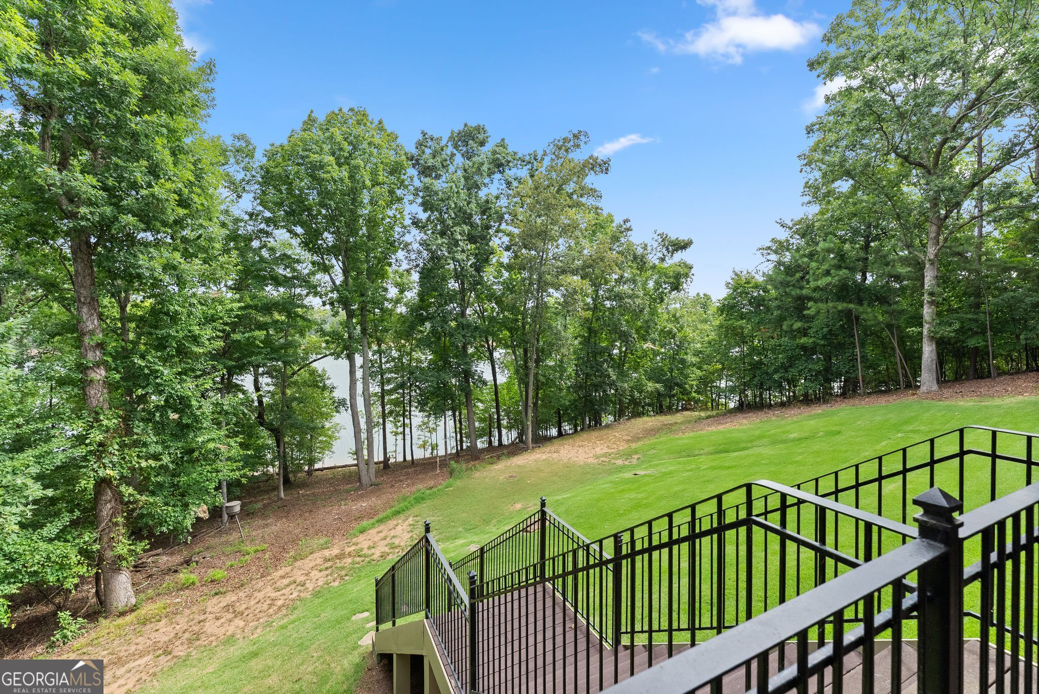2819 Point Overlook Property Photo 6