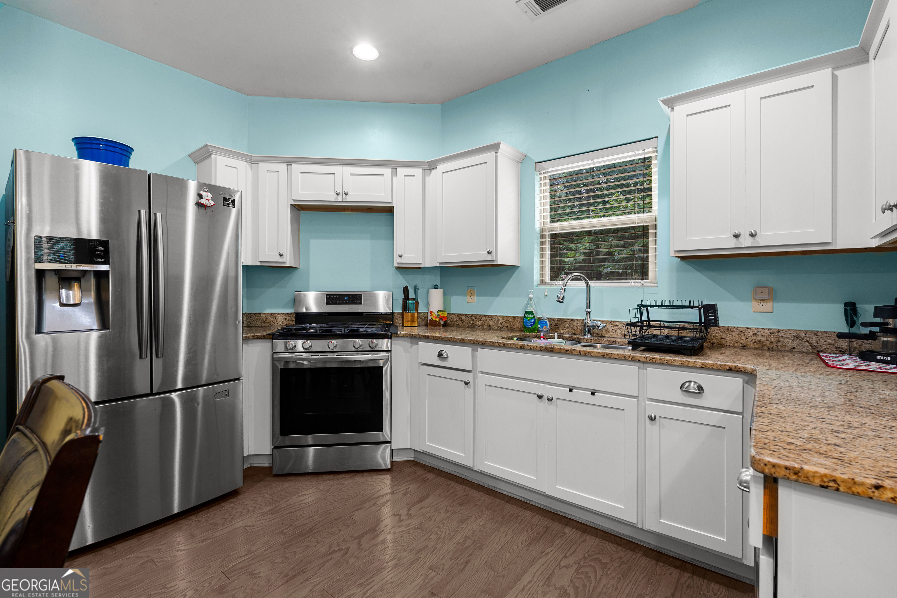 21 Sunny Point Property Photo 16