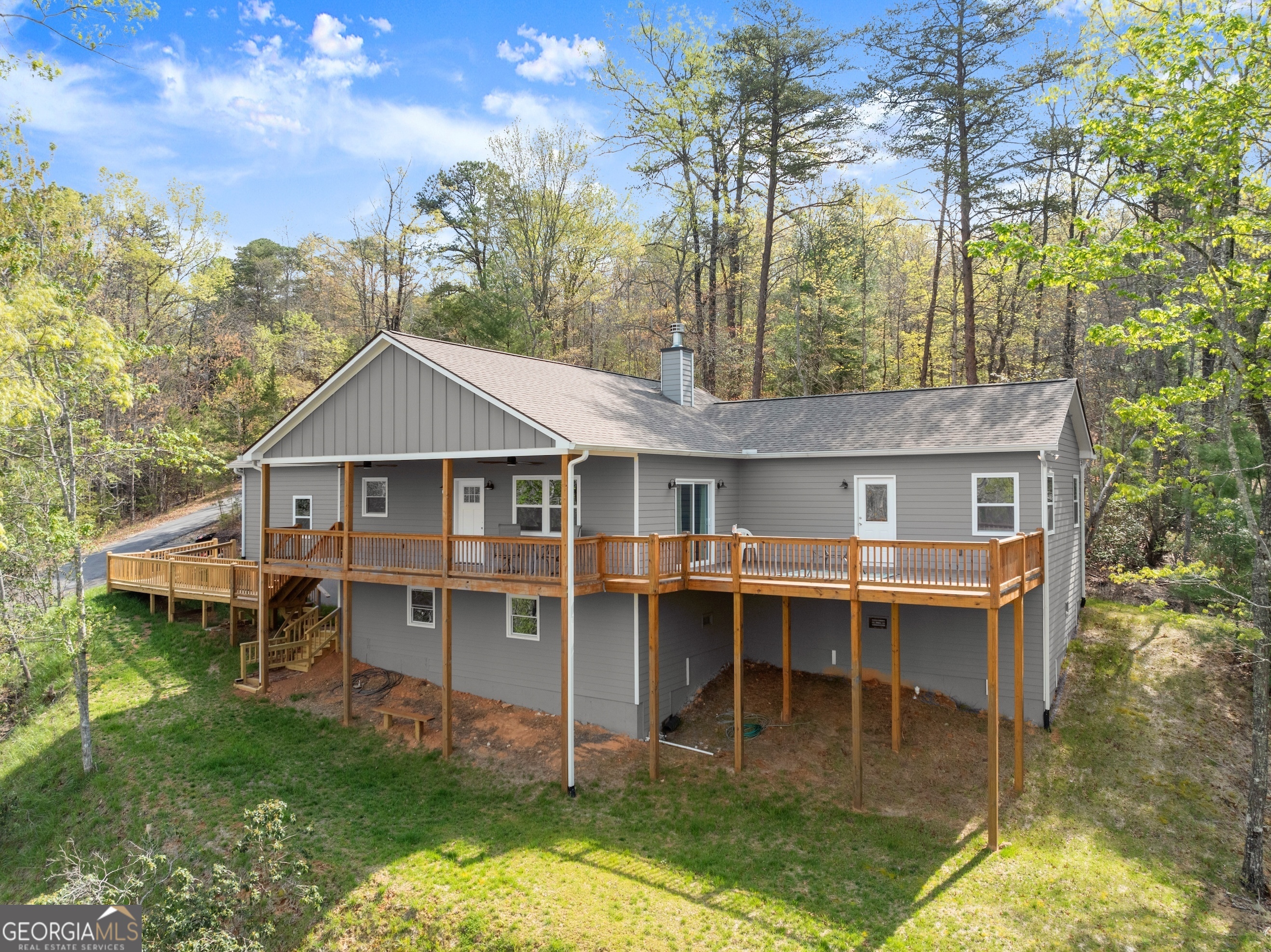 527 Abby Property Photo 2