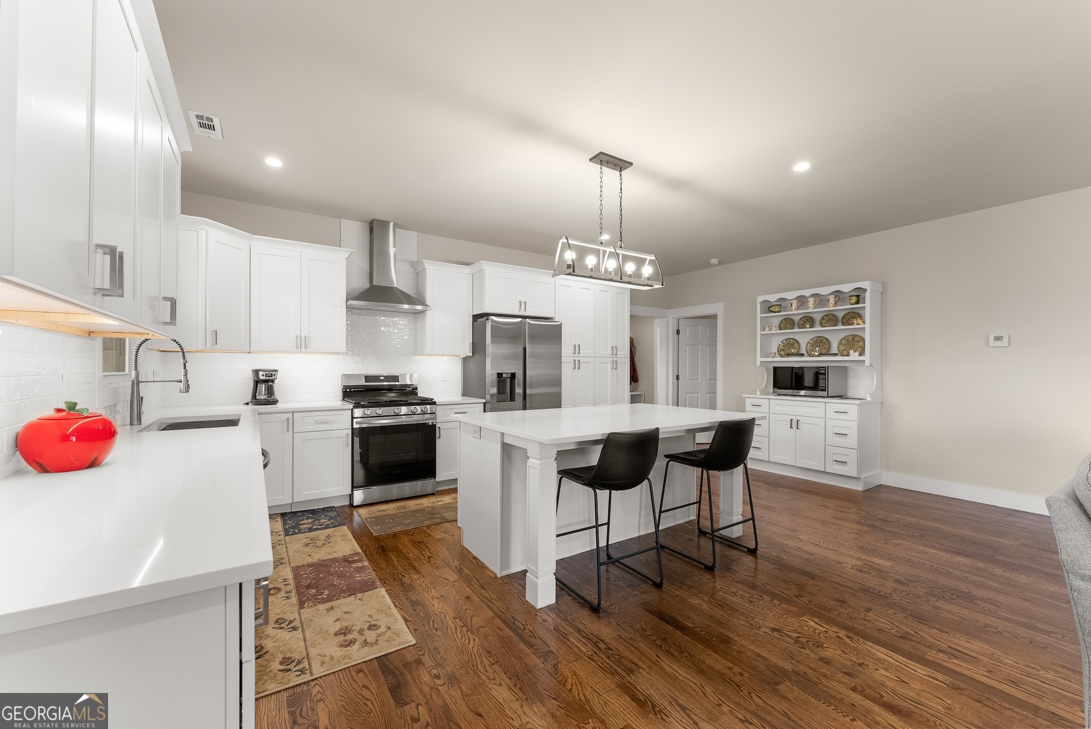 527 Abby Property Photo 8