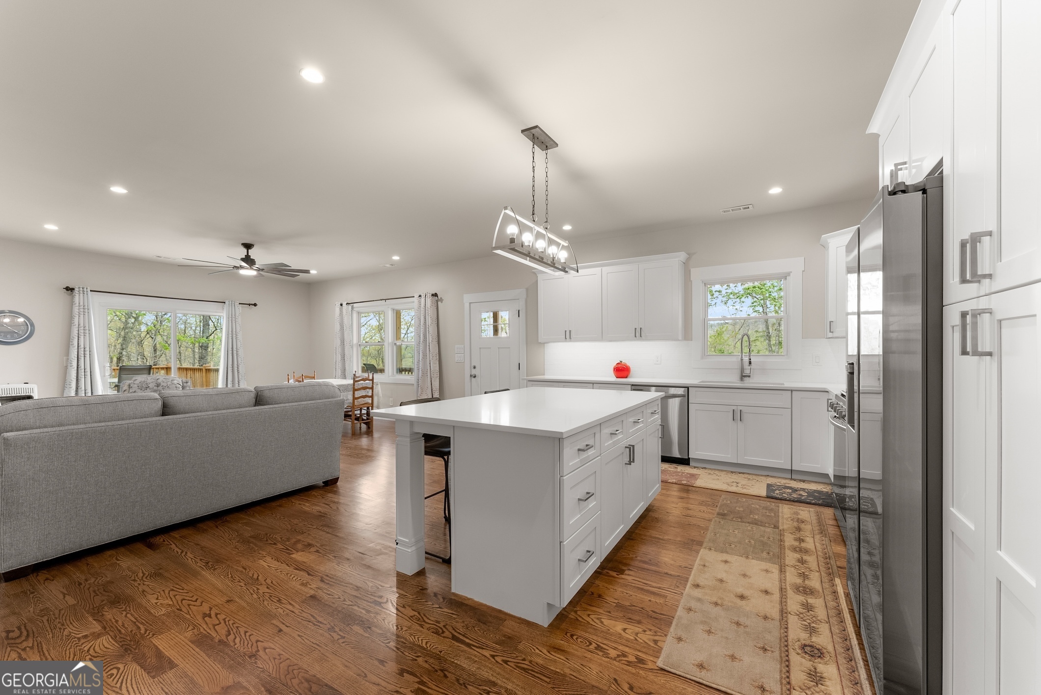 527 Abby Property Photo 10