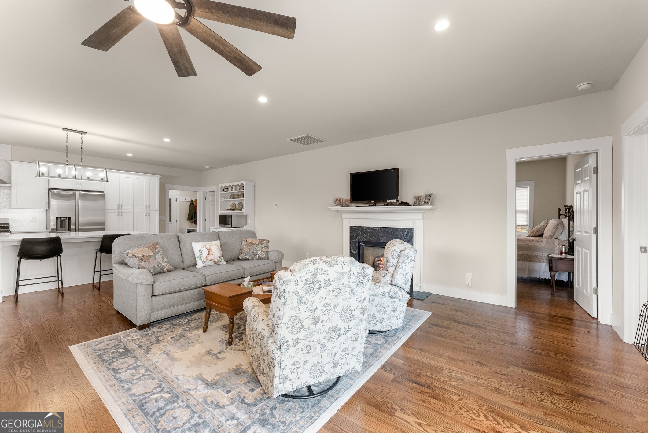 527 Abby Property Photo 14