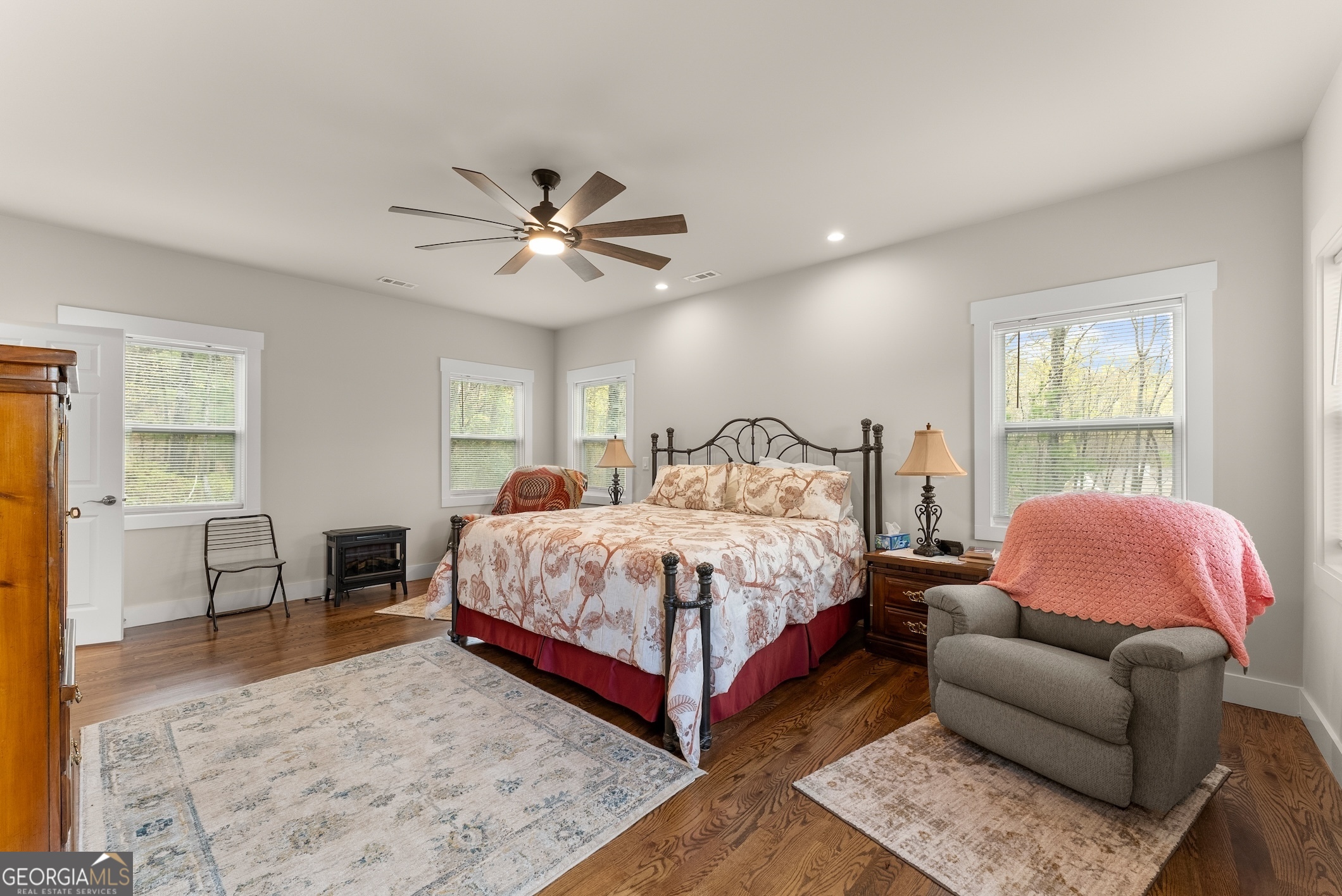 527 Abby Property Photo 28