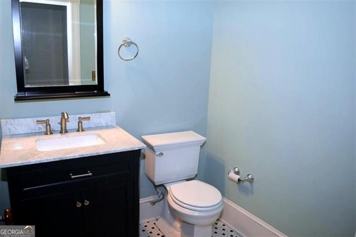 203 N Washington Avenue Property Photo 14