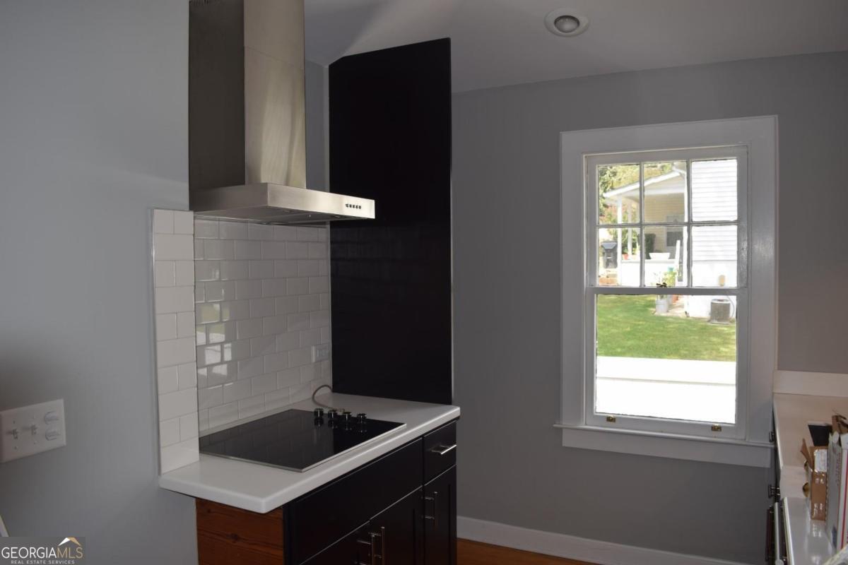 203 N Washington Avenue Property Photo 25