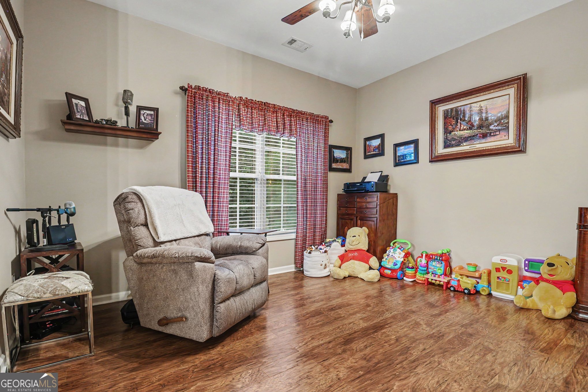 1734 Lakeland Lane Property Photo 16