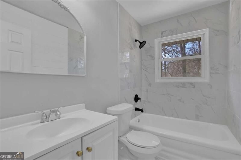 3047 Horse Shoe Drive Se Property Photo 16