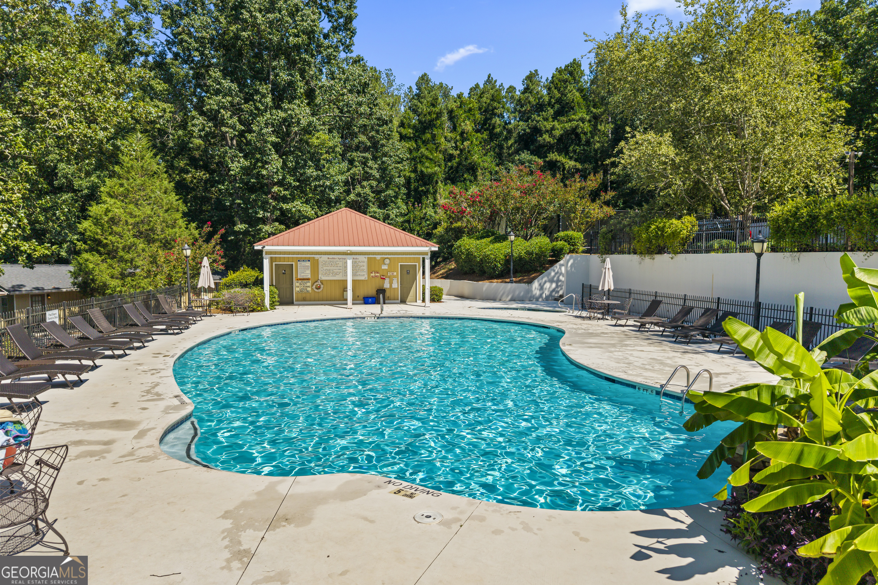 1041 Spring Lake Drive Property Photo 56