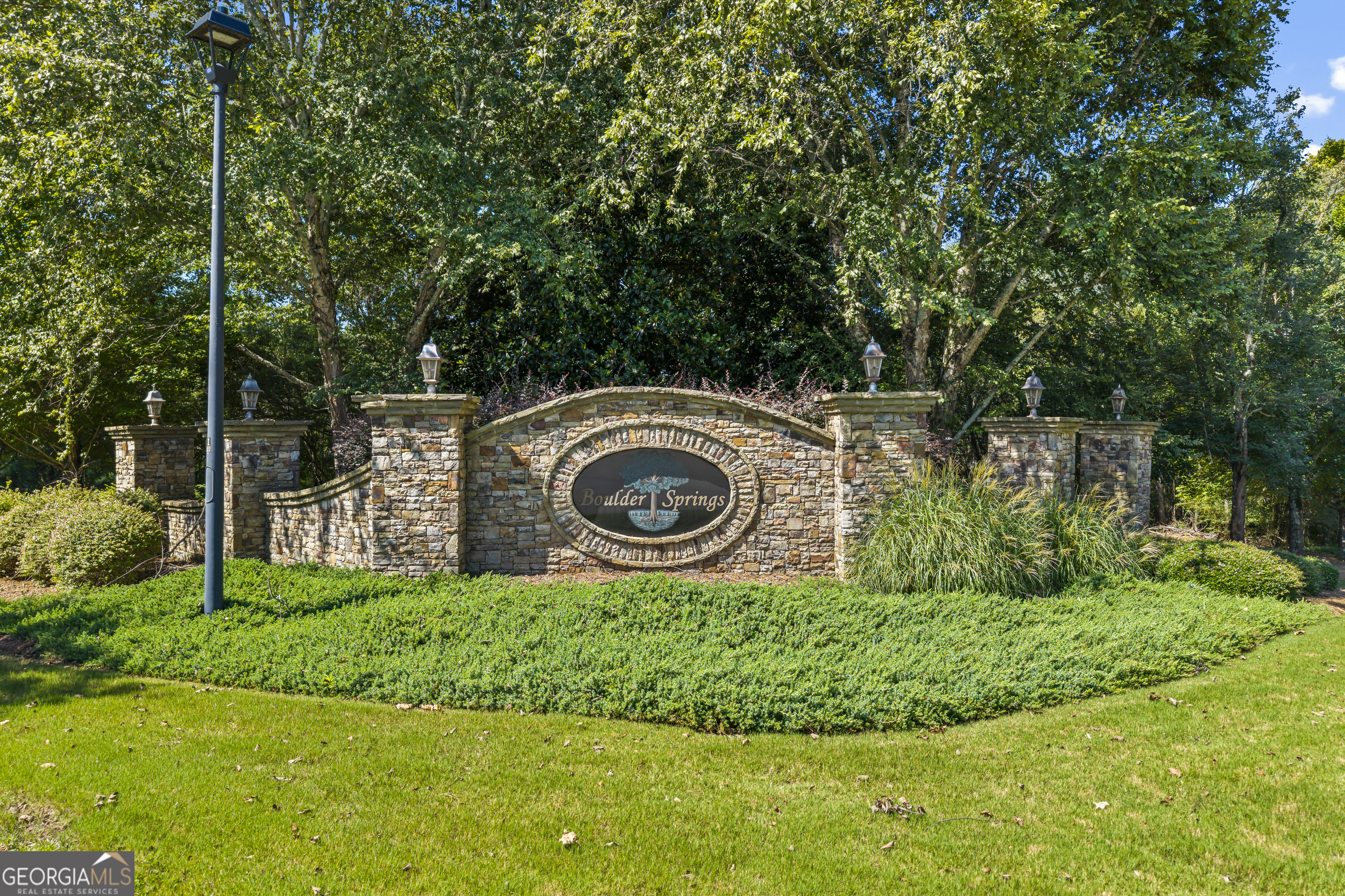 1041 Spring Lake Drive Property Photo 57