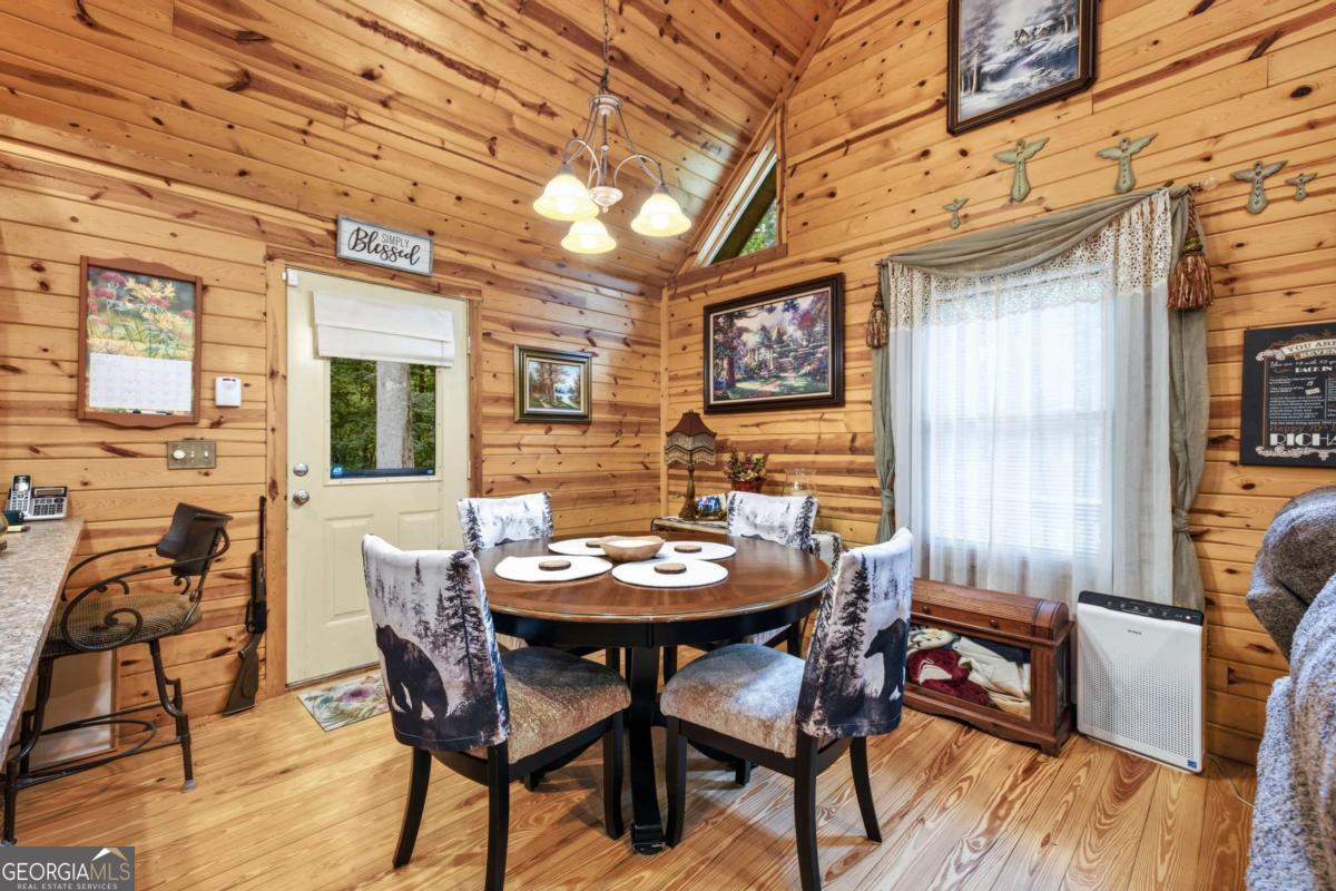 2447 Hi River Road Property Photo 11
