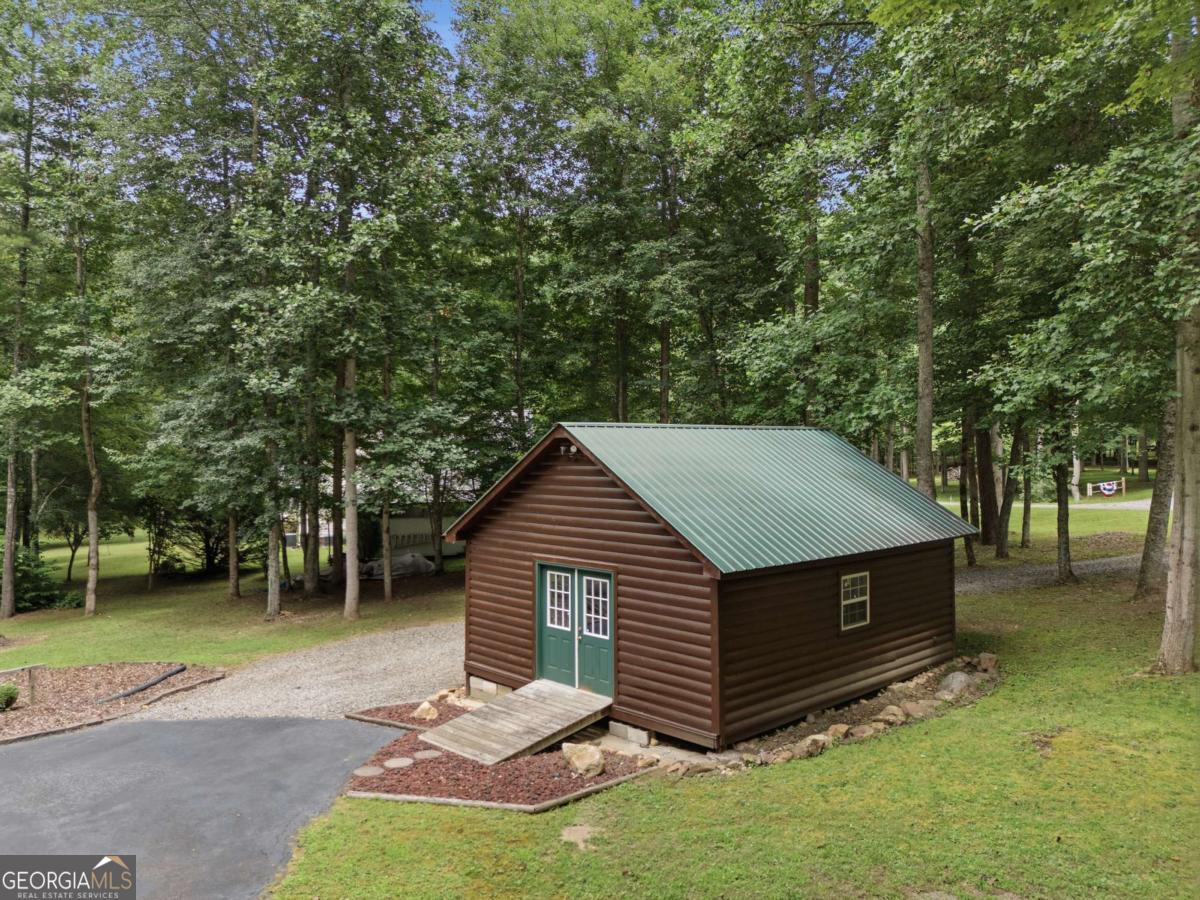 2447 Hi River Road Property Photo 33