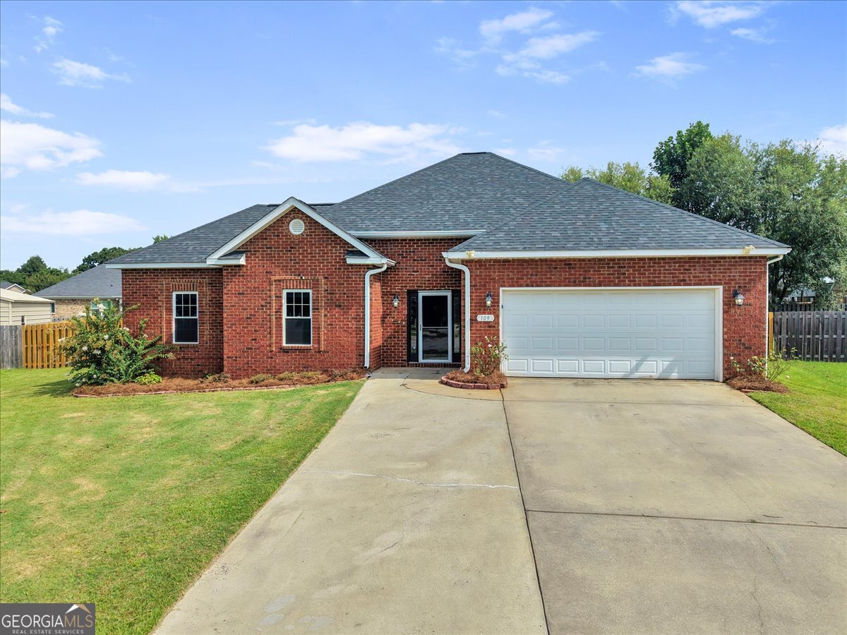 109 Ritz Lane