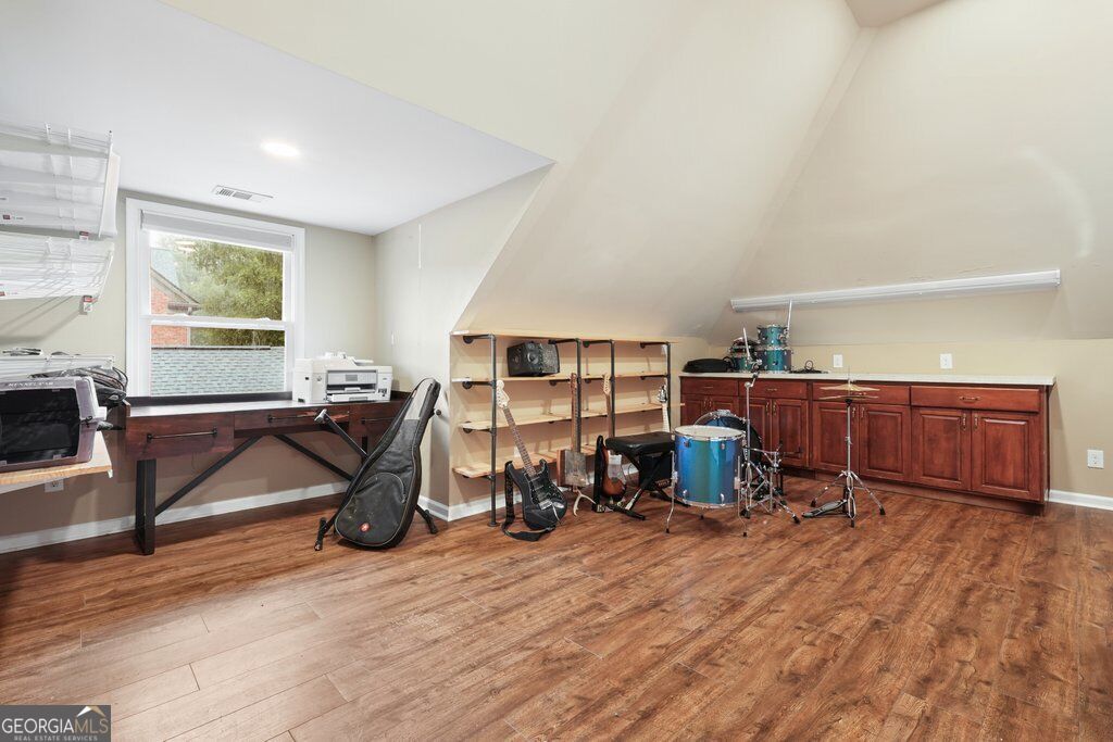 1451 Hedgewood Lane Nw Property Photo 18