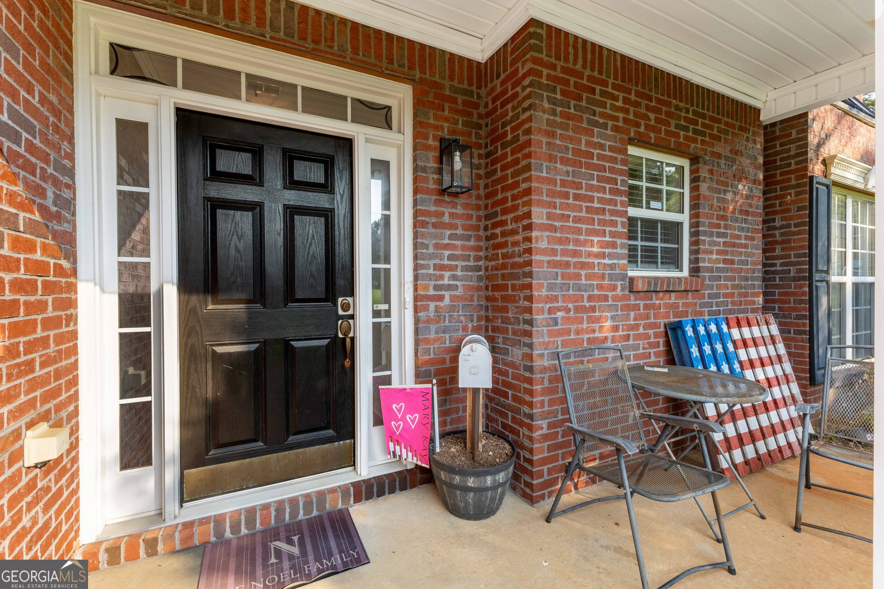 300 Pilgrim Way Property Photo 6