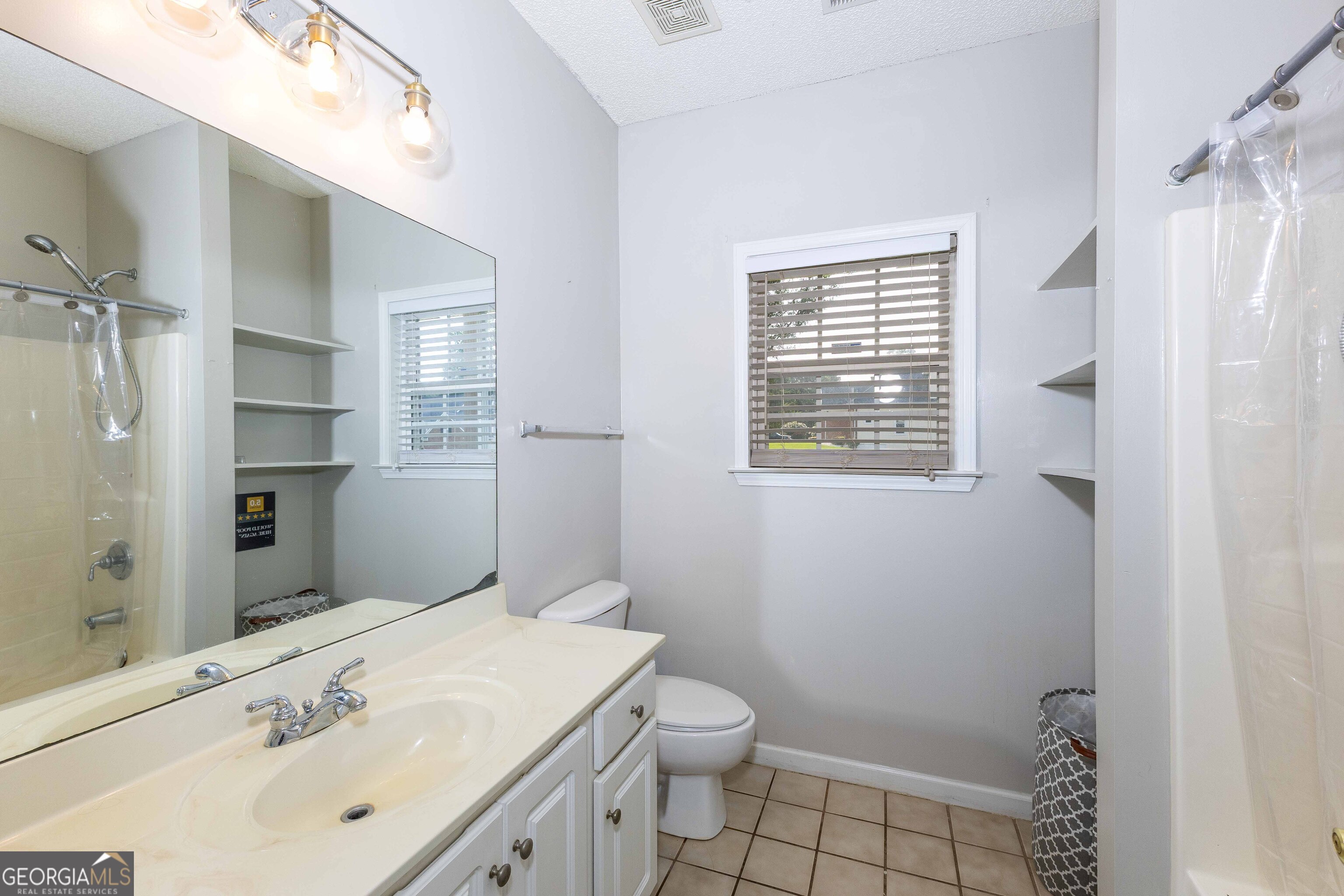 300 Pilgrim Way Property Photo 10