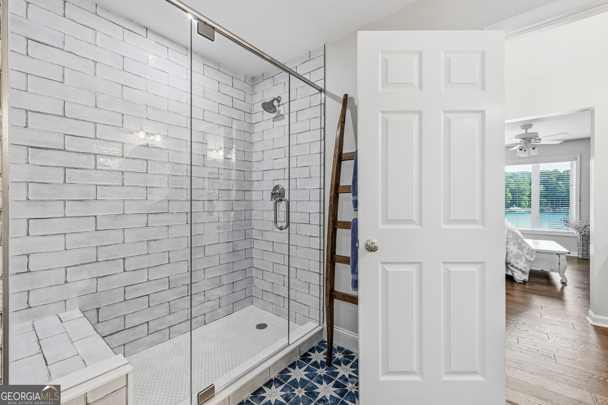 3623 N River Road Property Photo 28