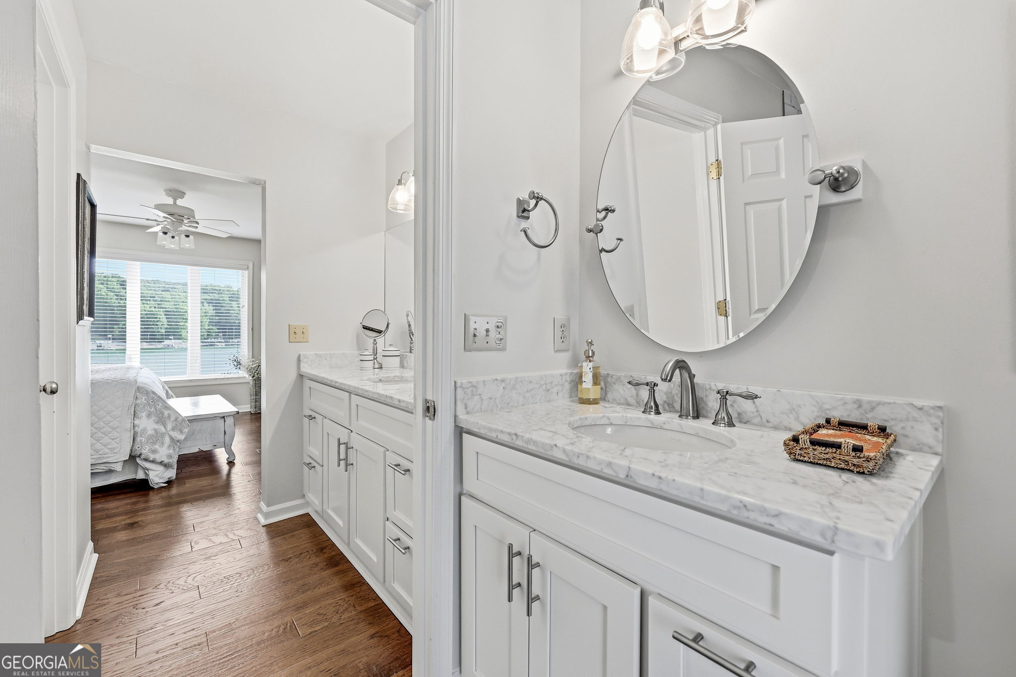 3623 N River Road Property Photo 29