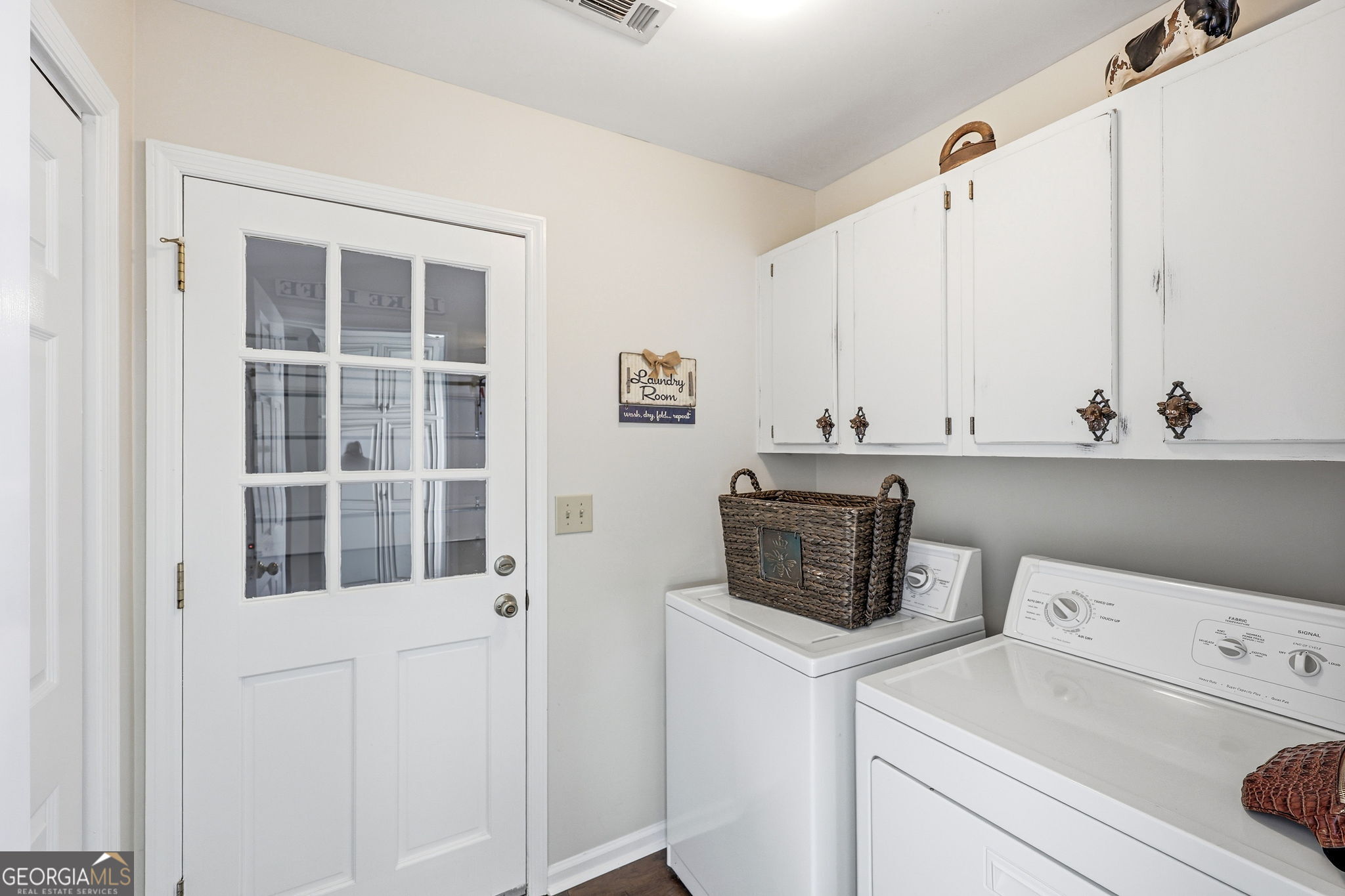 3623 N River Road Property Photo 37