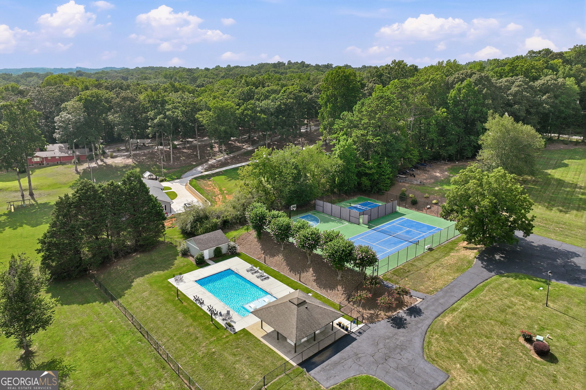 3623 N River Road Property Photo 48