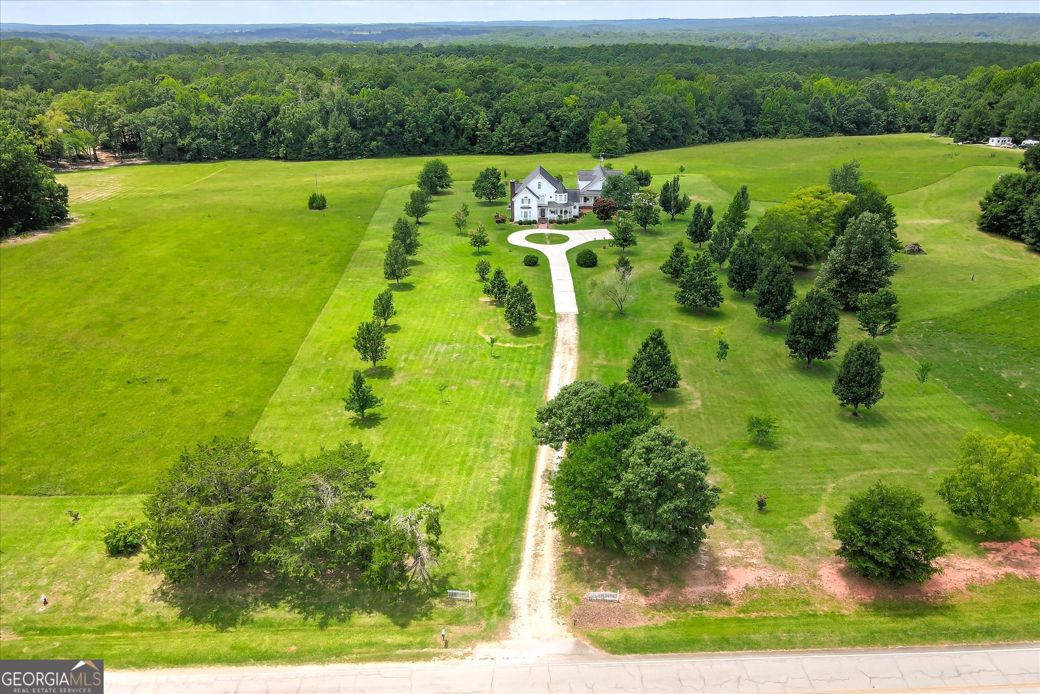 1229 Elberton Highway Property Photo 6