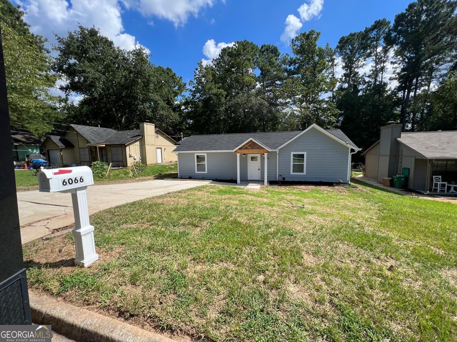 6066 Creekford Drive Property Photo 1