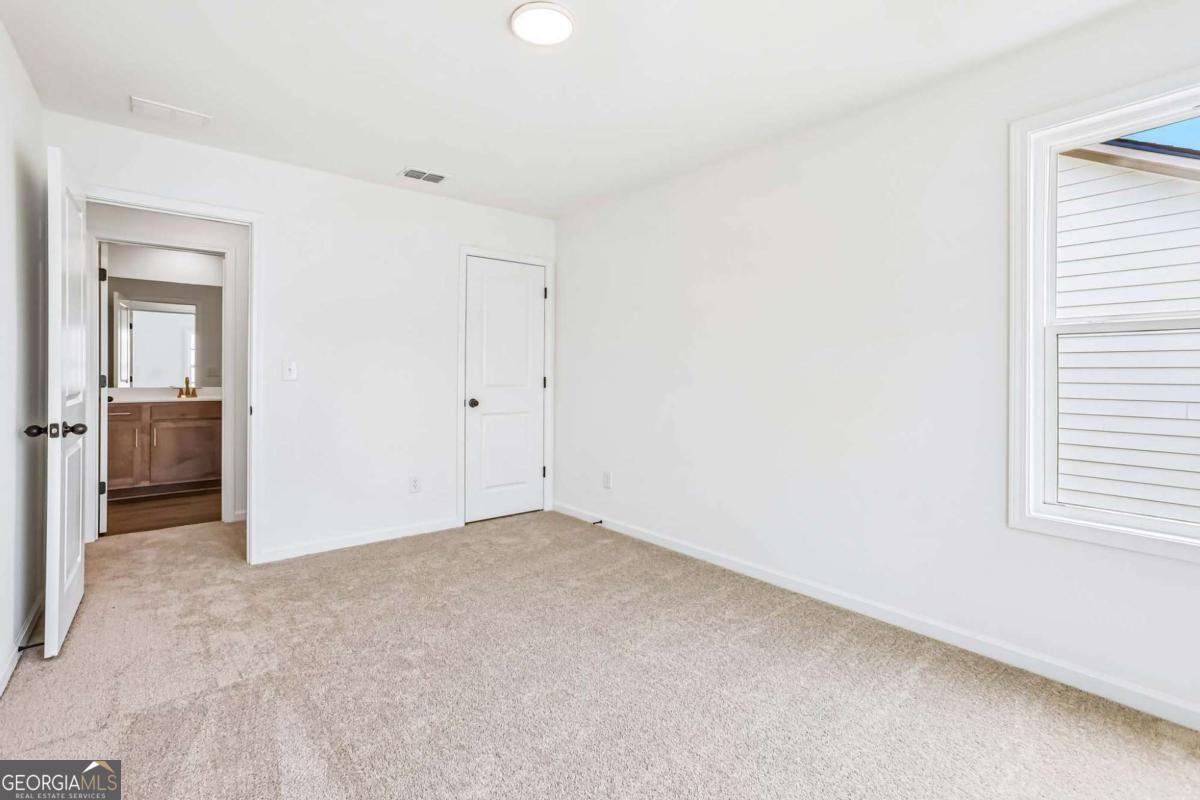 103 Candler Trace Property Photo 34