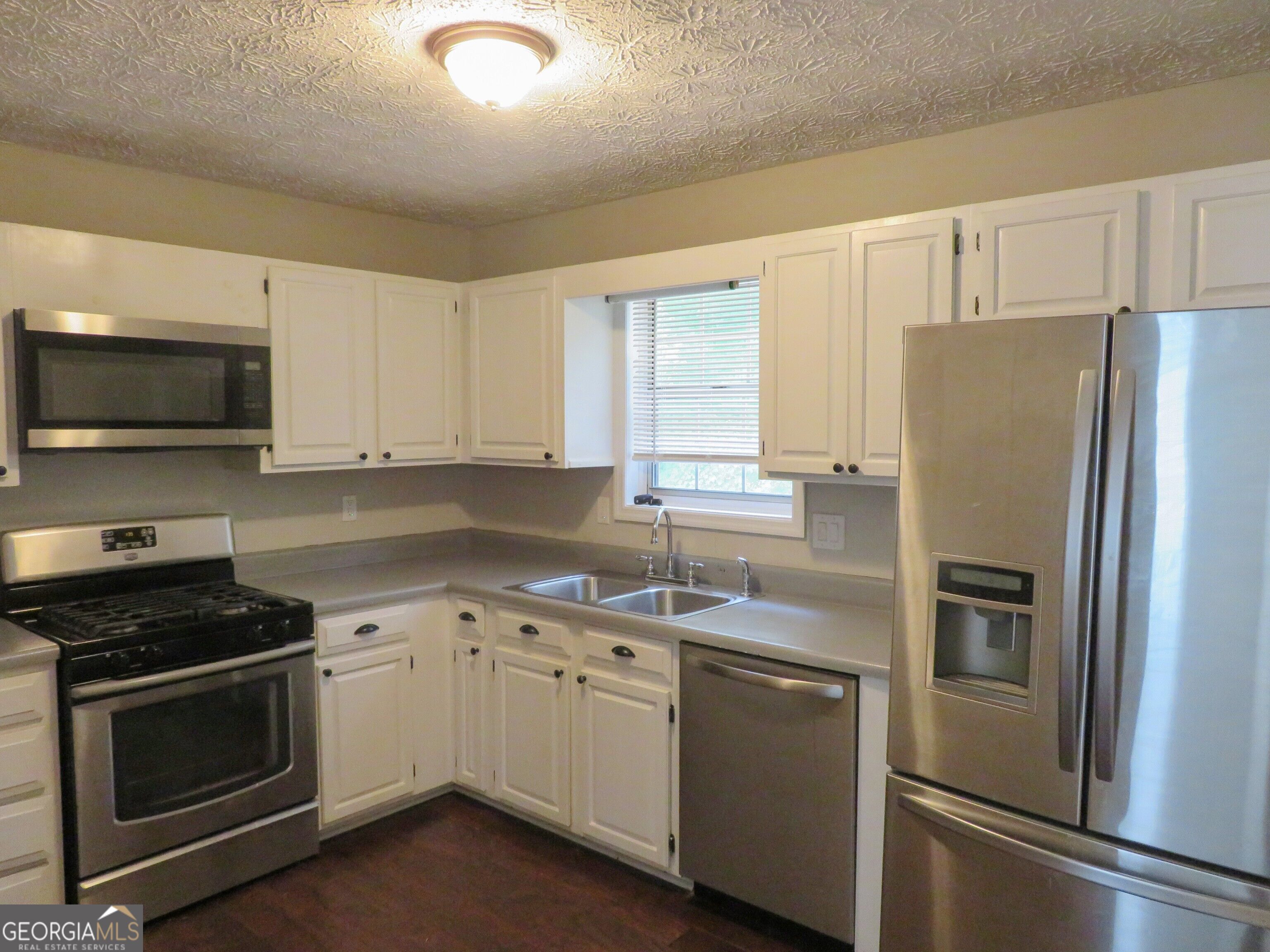 1001 Winston Way Nw Property Photo 11