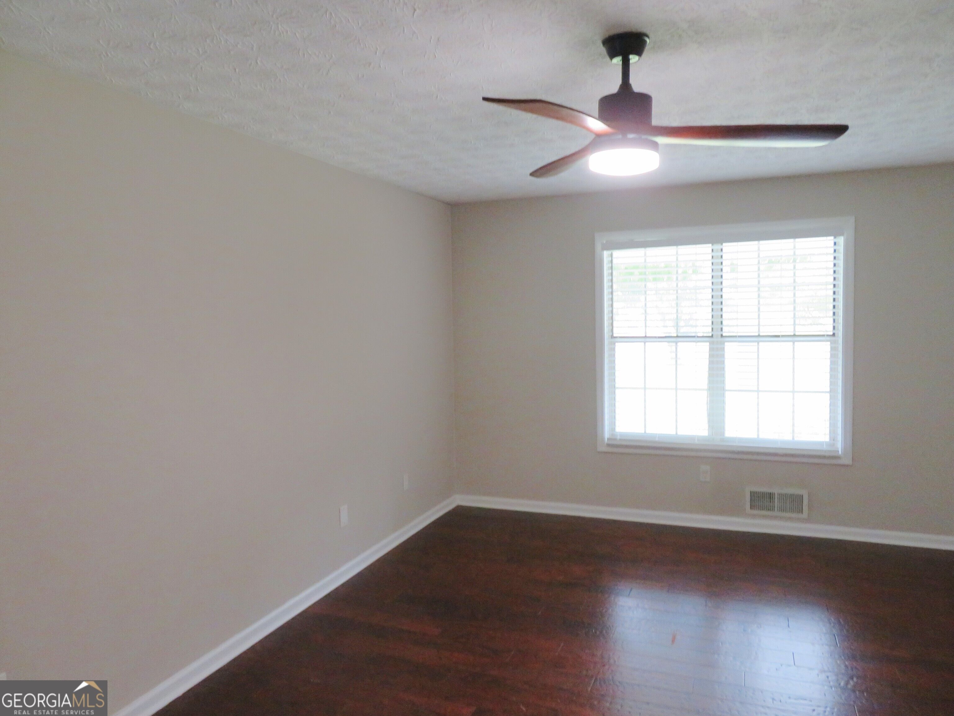1001 Winston Way Nw Property Photo 15