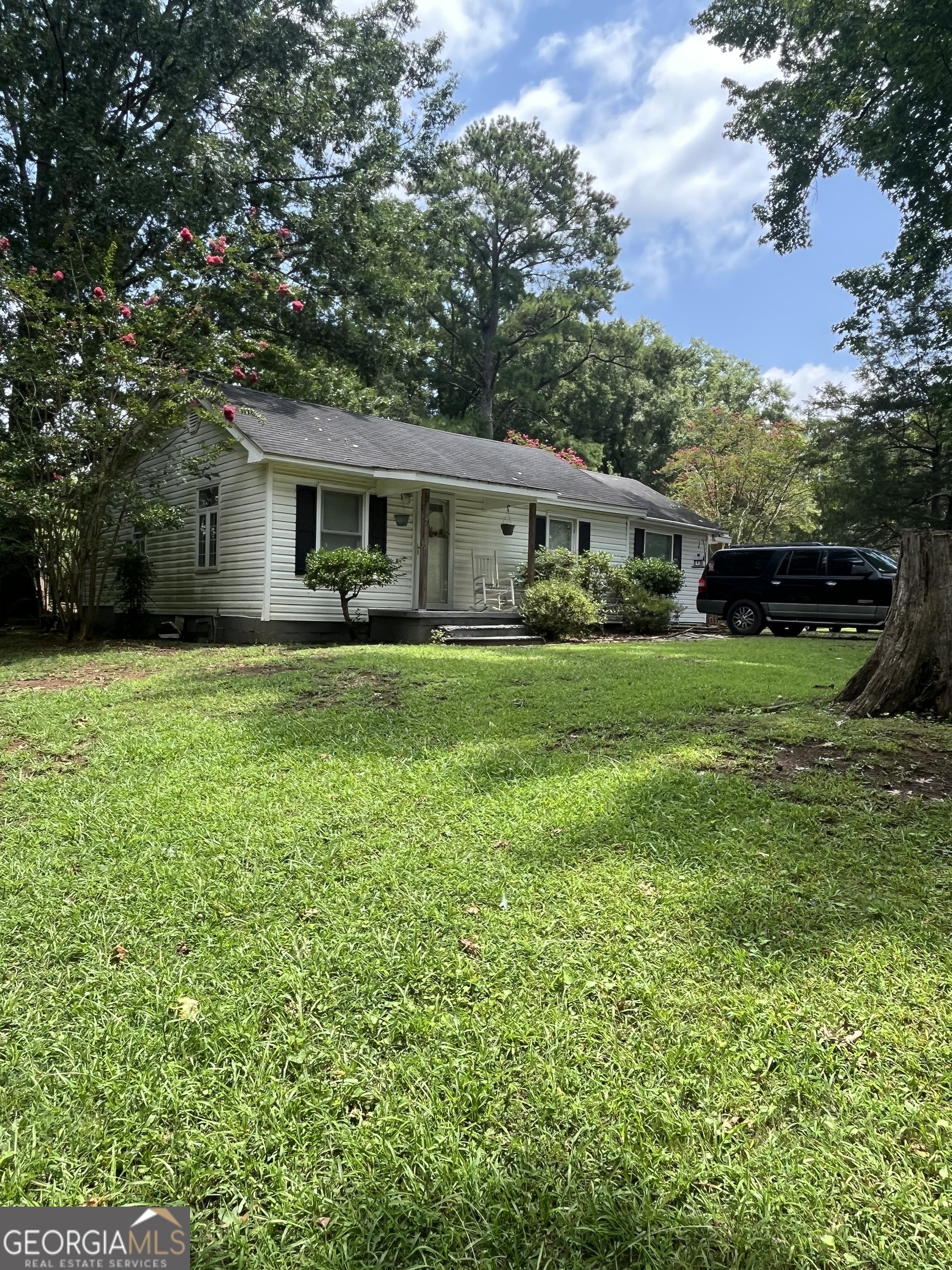 95 Dellinger Road NE Property Photo 1