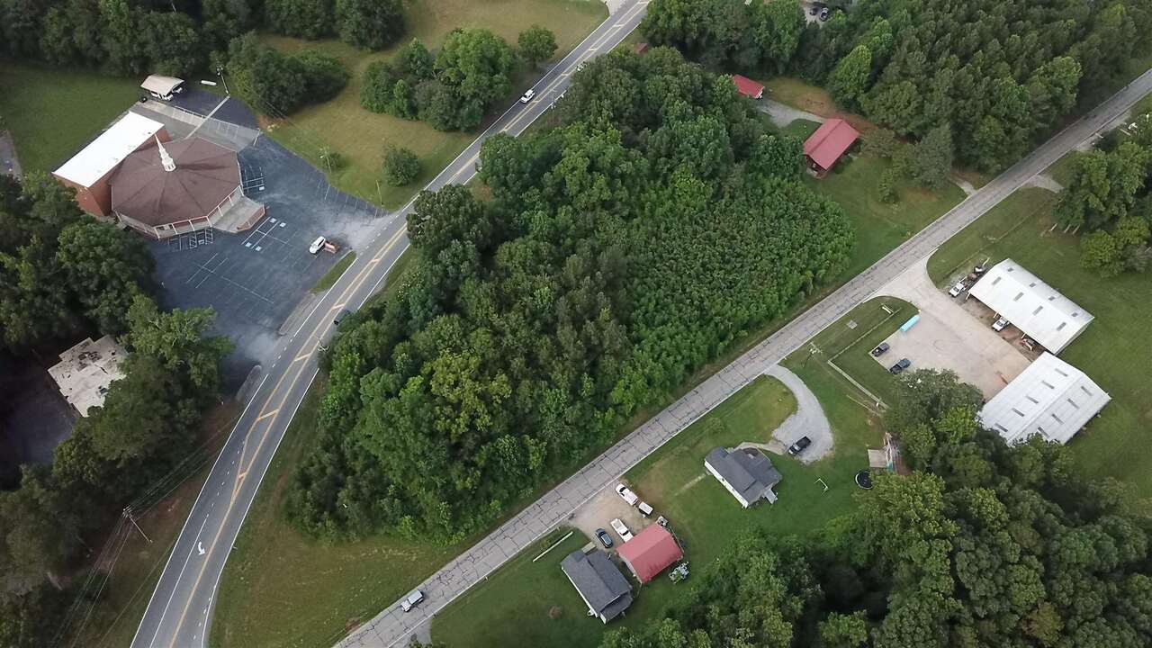 1029 N Hist Highway 441 Property Photo 14