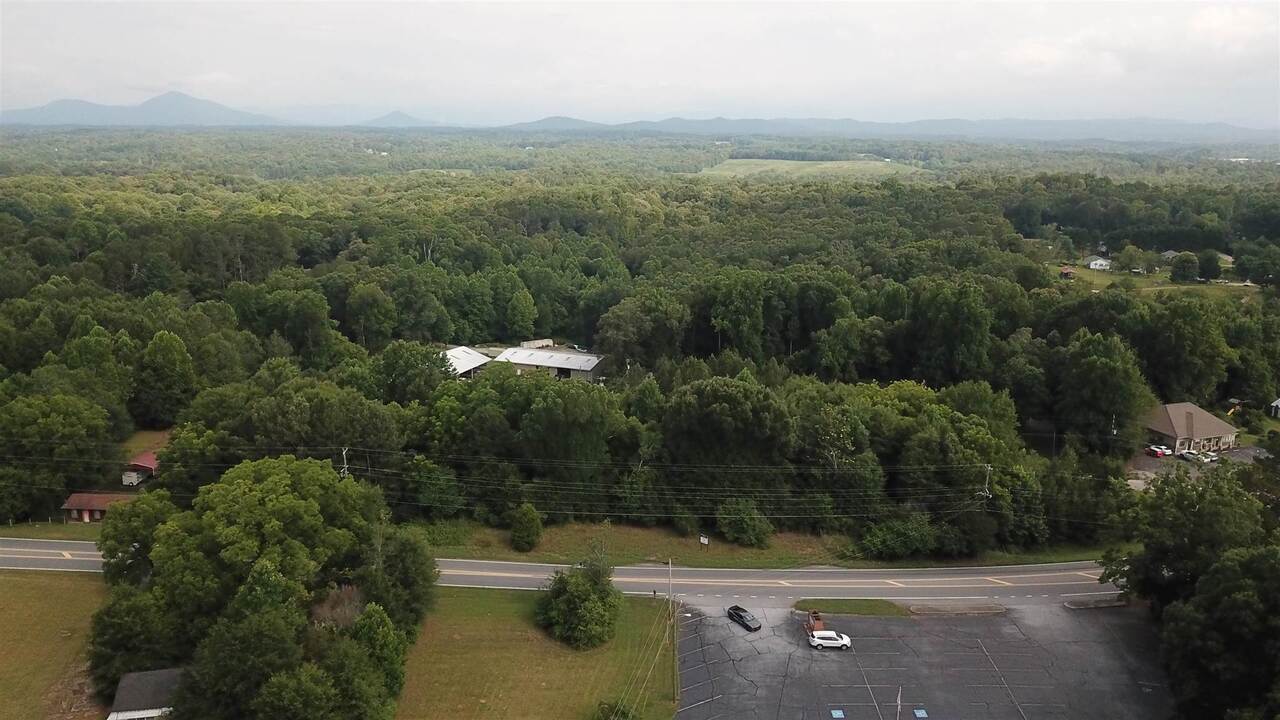 1029 N Hist Highway 441 Property Photo 19