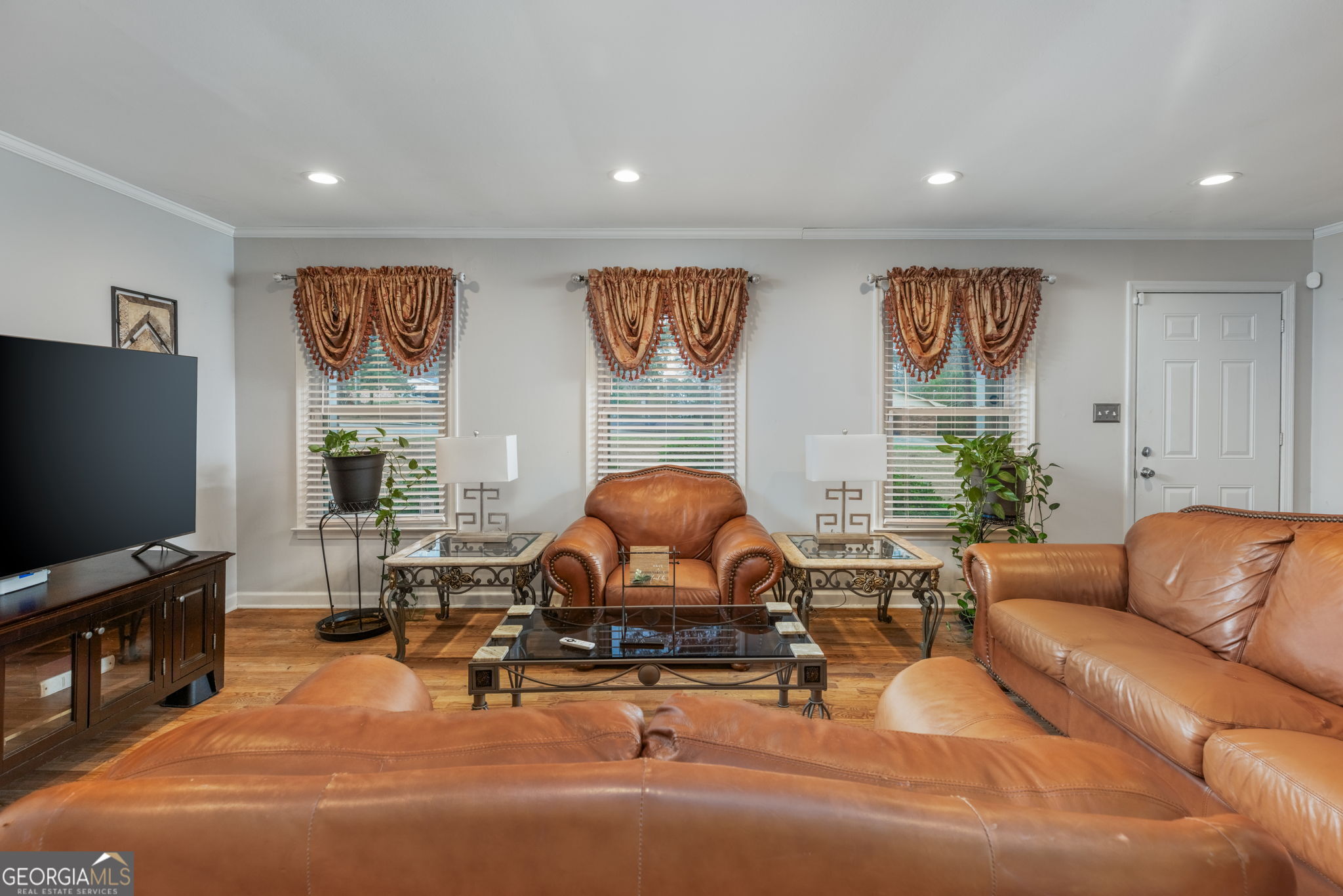 1422 Forest Hill Road Property Photo 3