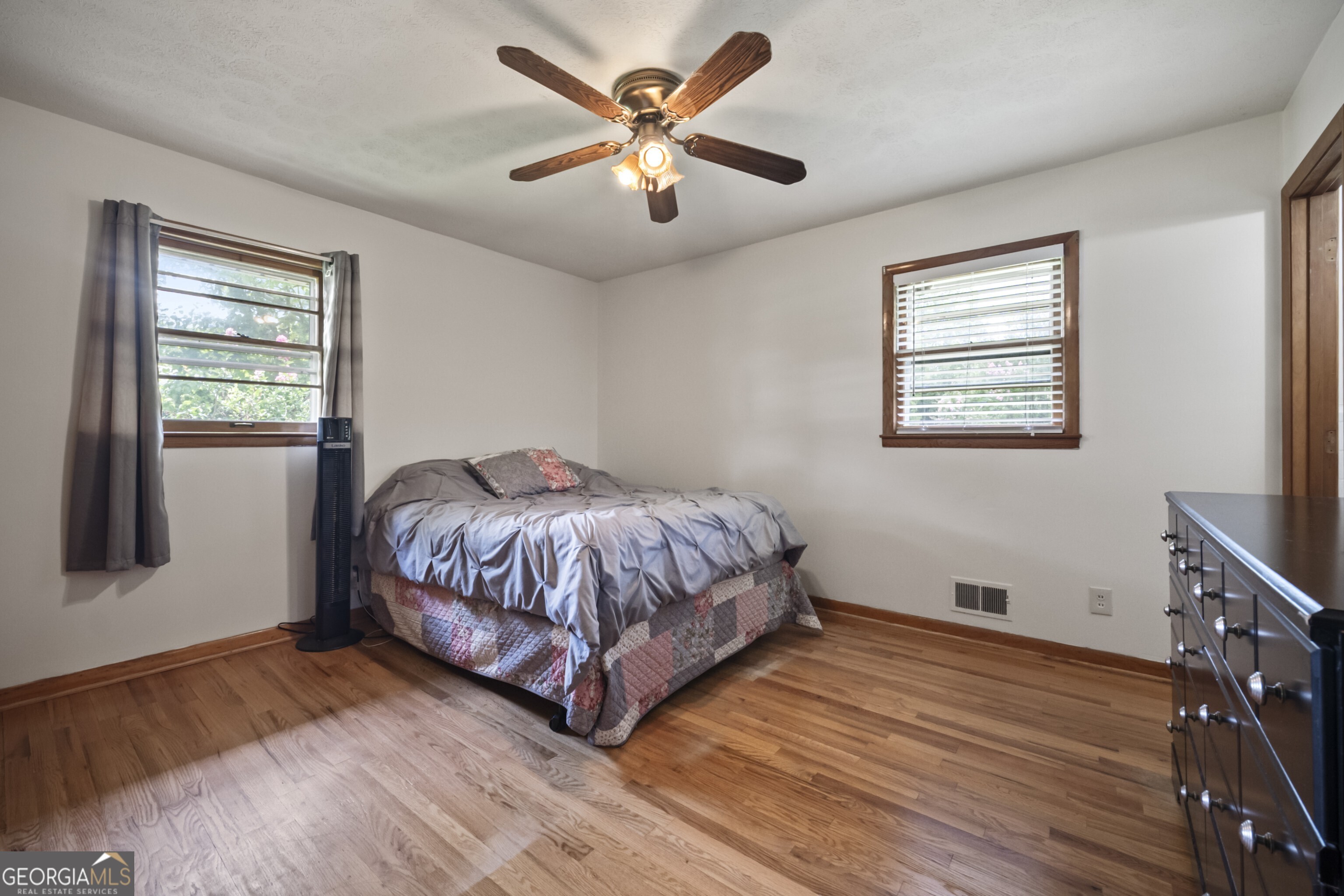 1810 Hasty Road Property Photo 9