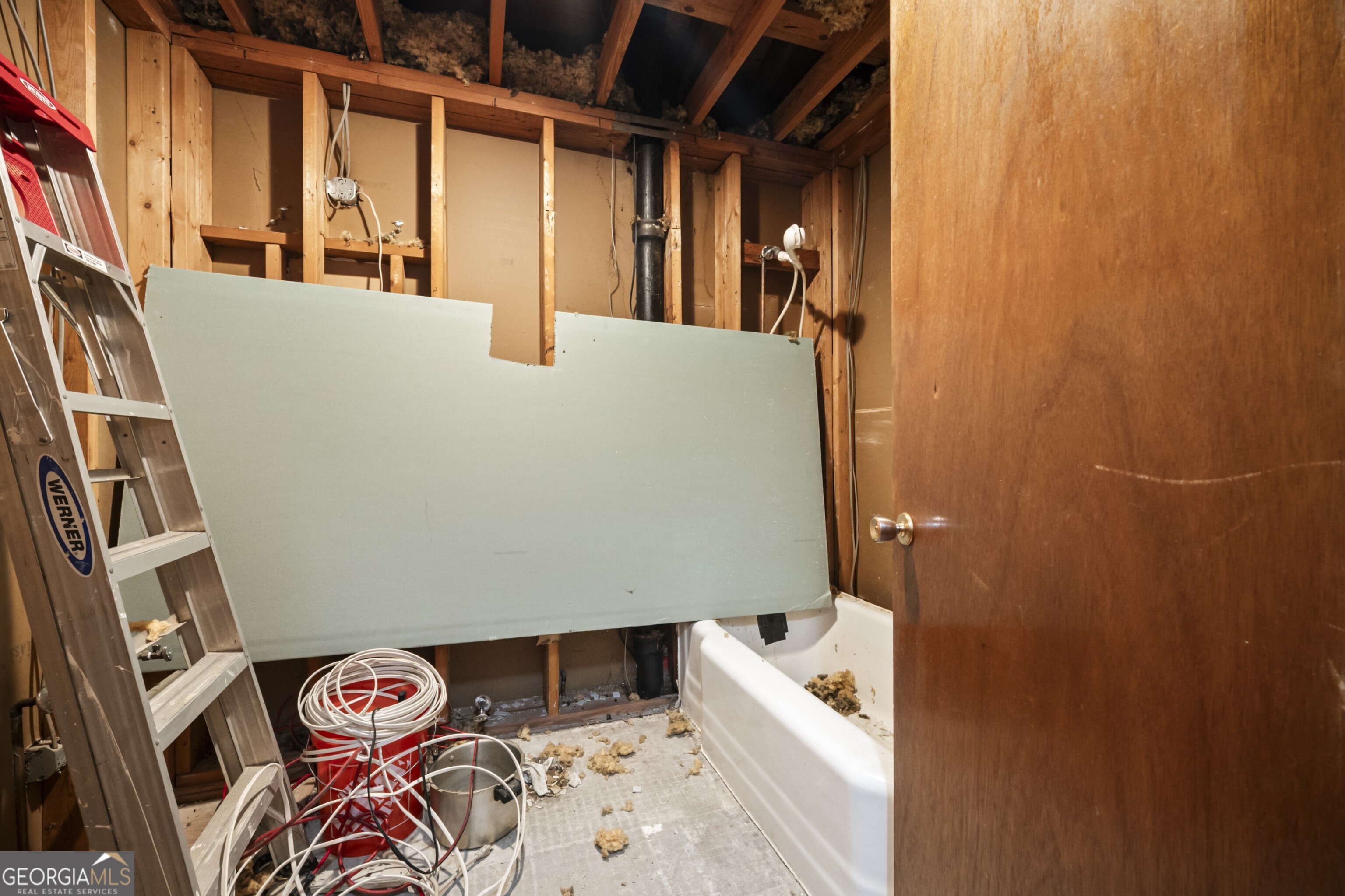 1810 Hasty Road Property Photo 14