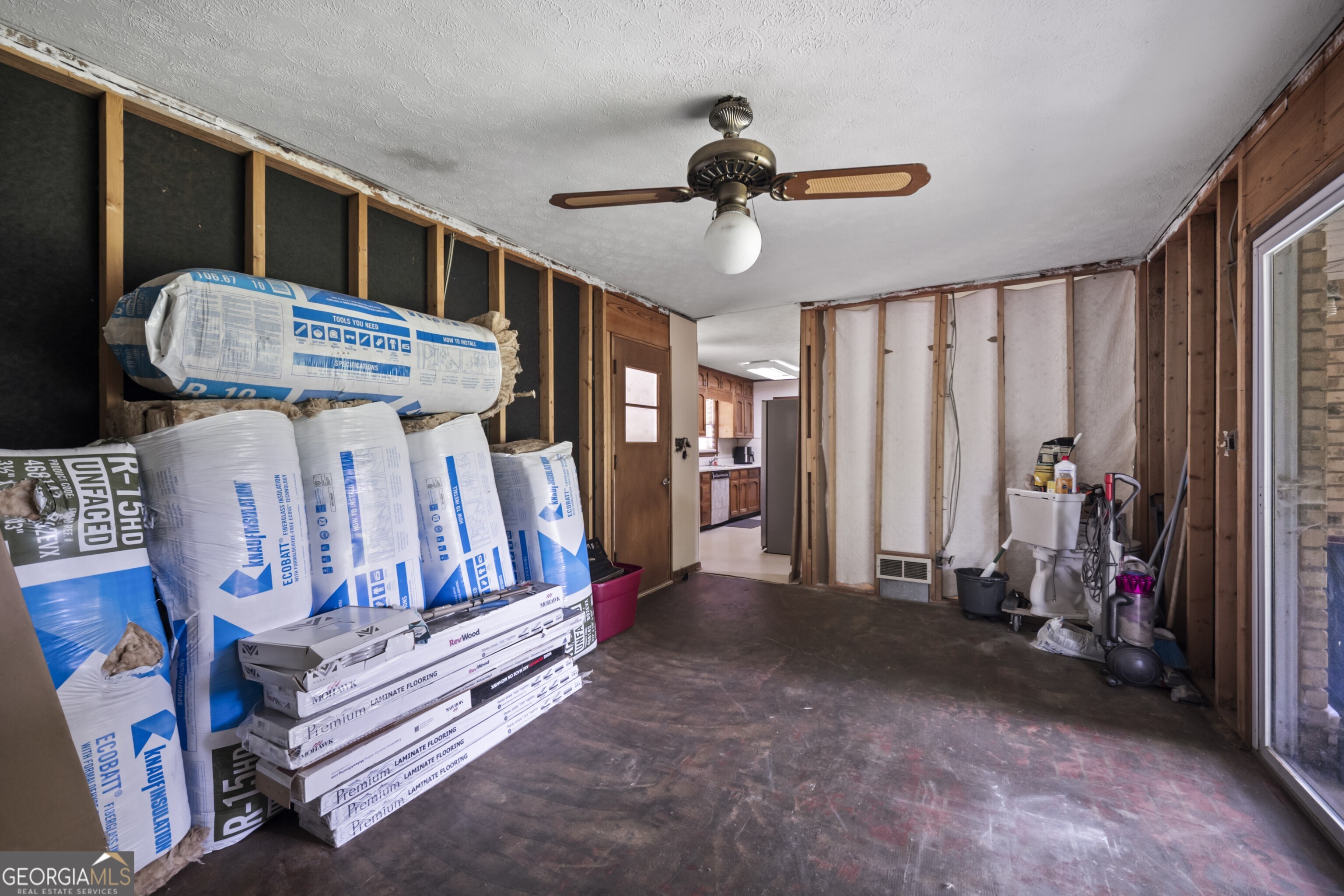 1810 Hasty Road Property Photo 16
