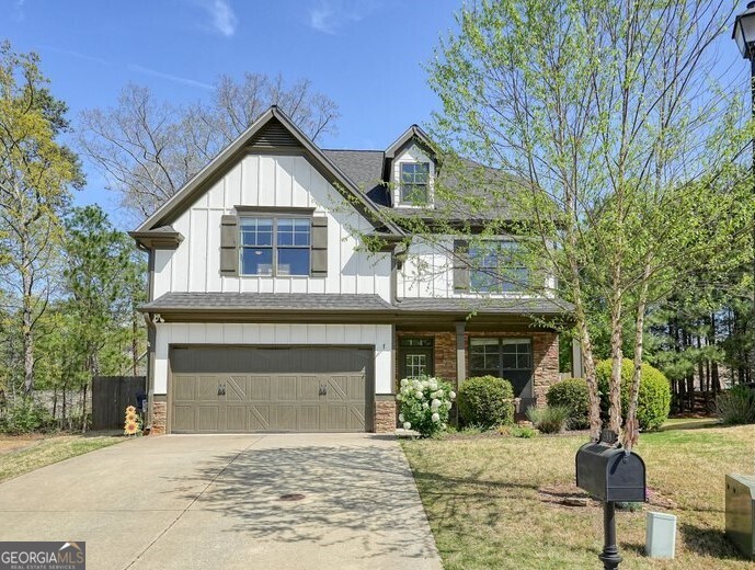 653 Royal Crest Court Property Photo 1