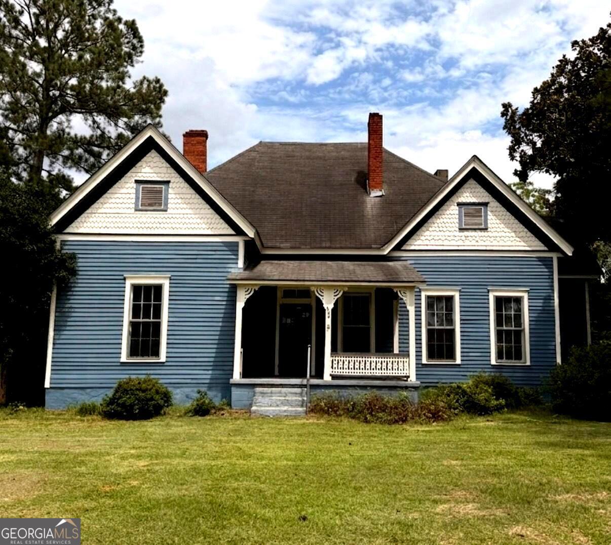 592 Pecan Street Se Property Photo 1