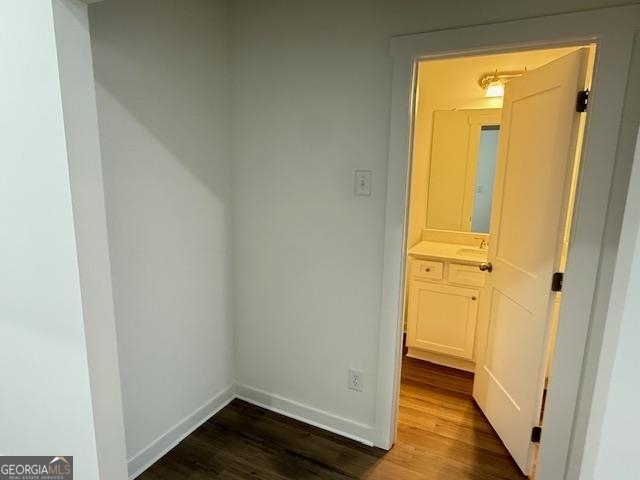 1501 Lake Drive Property Photo 5