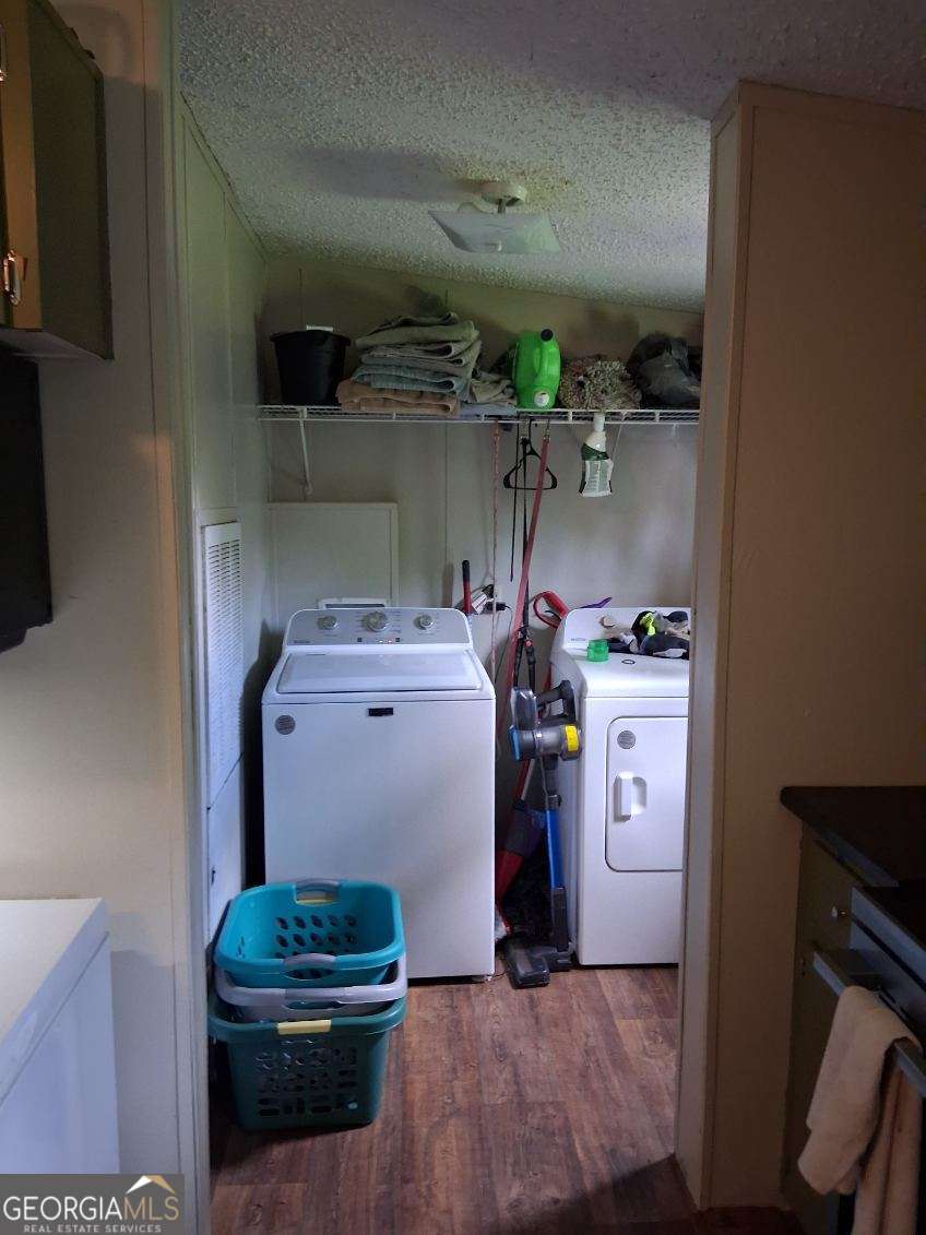 425 Sycamore Drive Property Photo 12