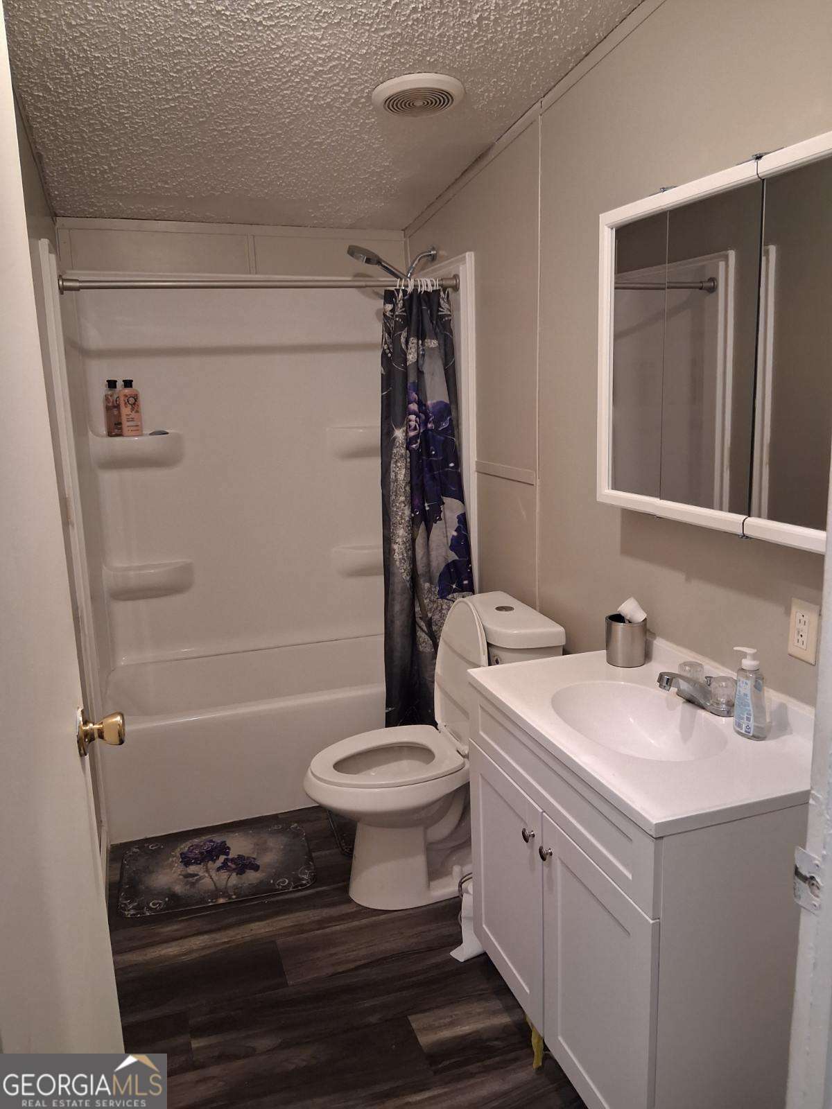 425 Sycamore Drive Property Photo 41