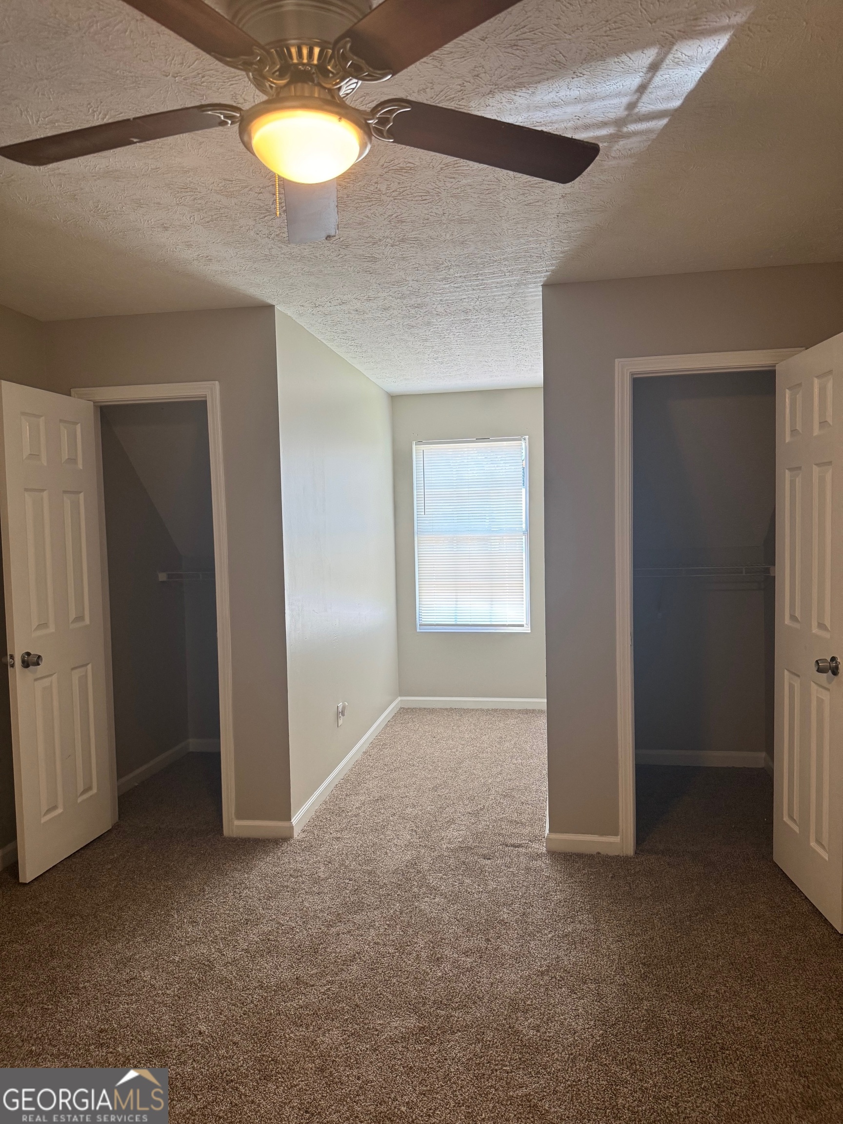 5418 Denny Drive Property Photo 9