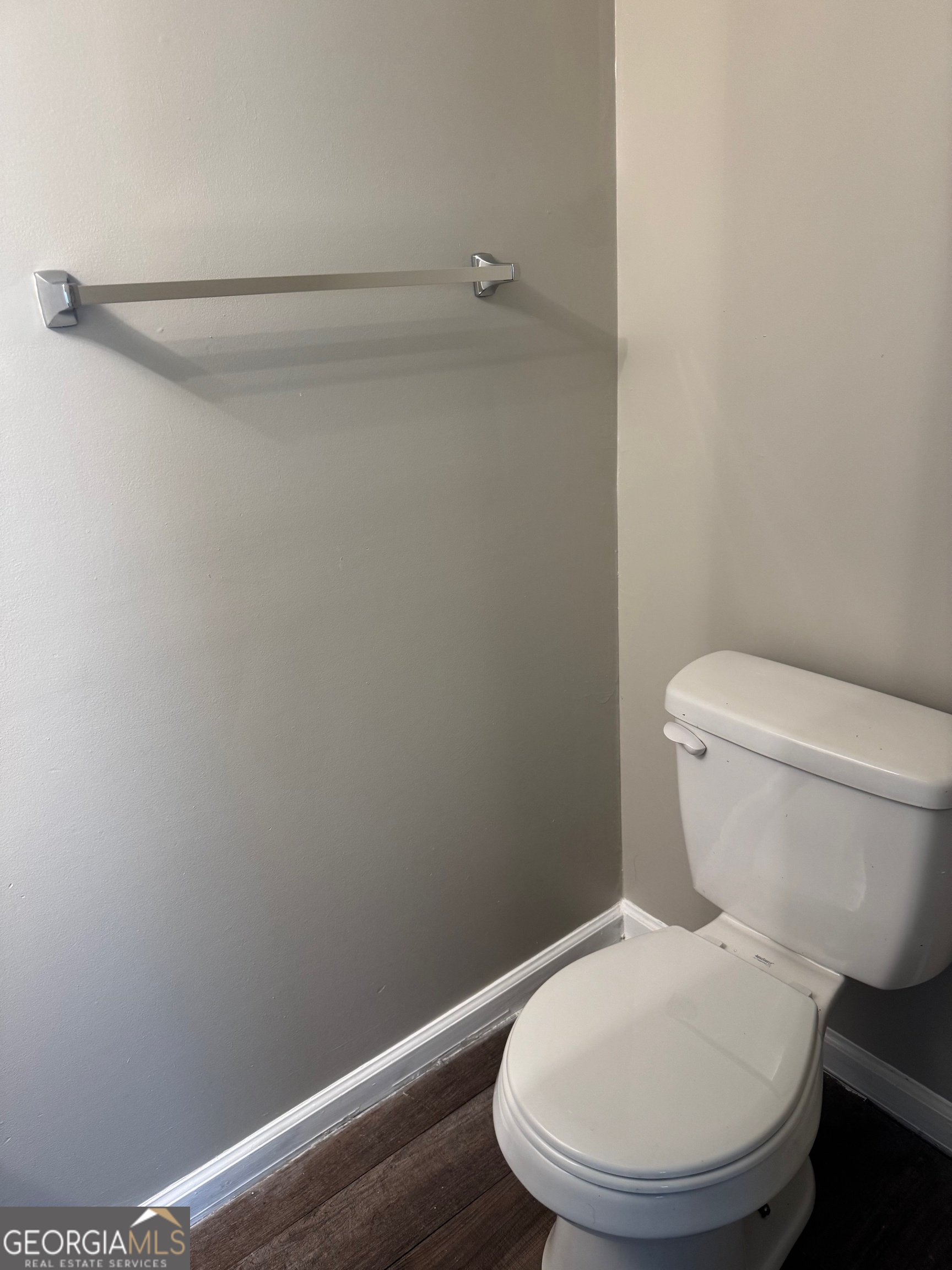 5418 Denny Drive Property Photo 12
