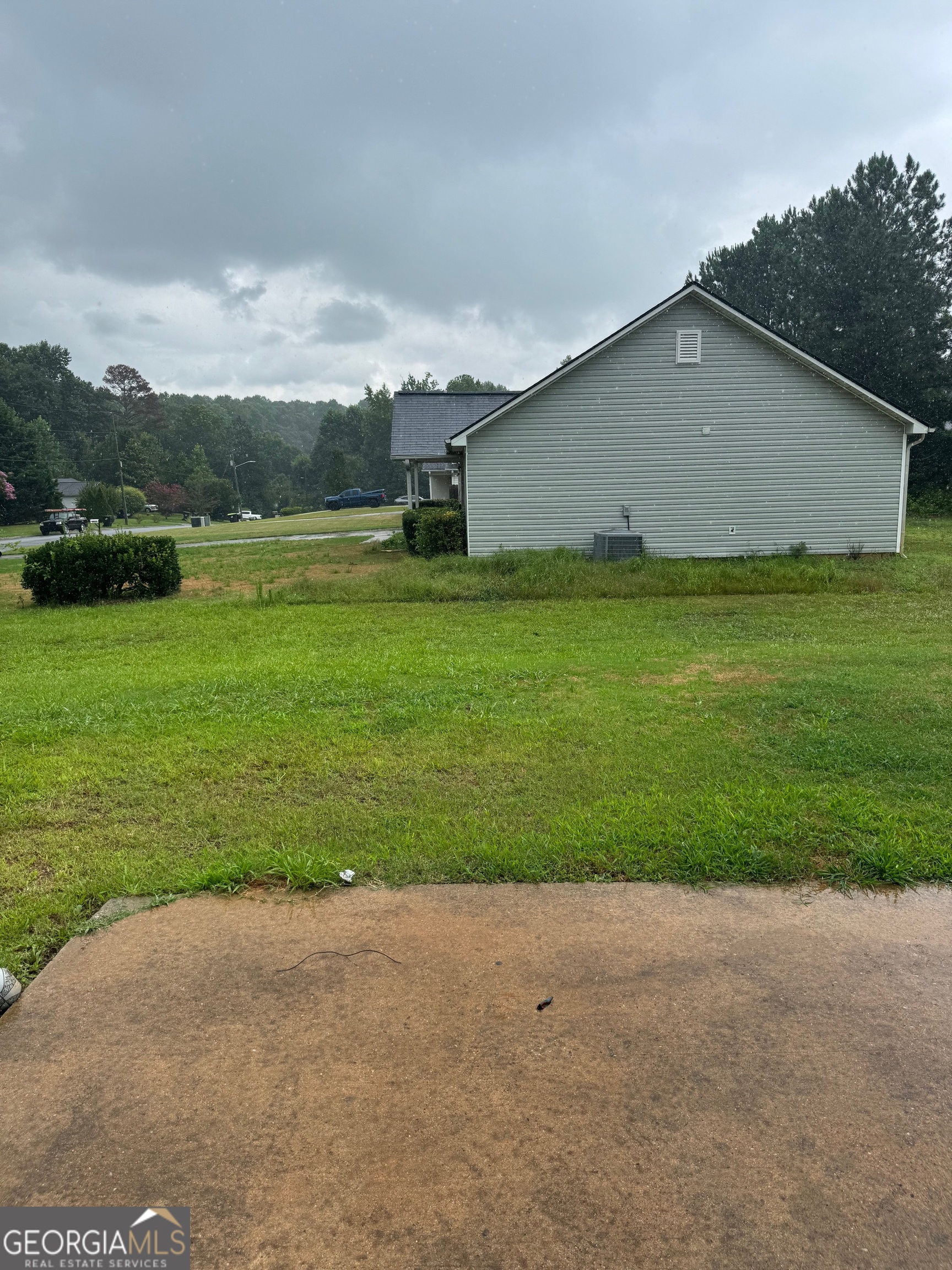 5418 Denny Drive Property Photo 14