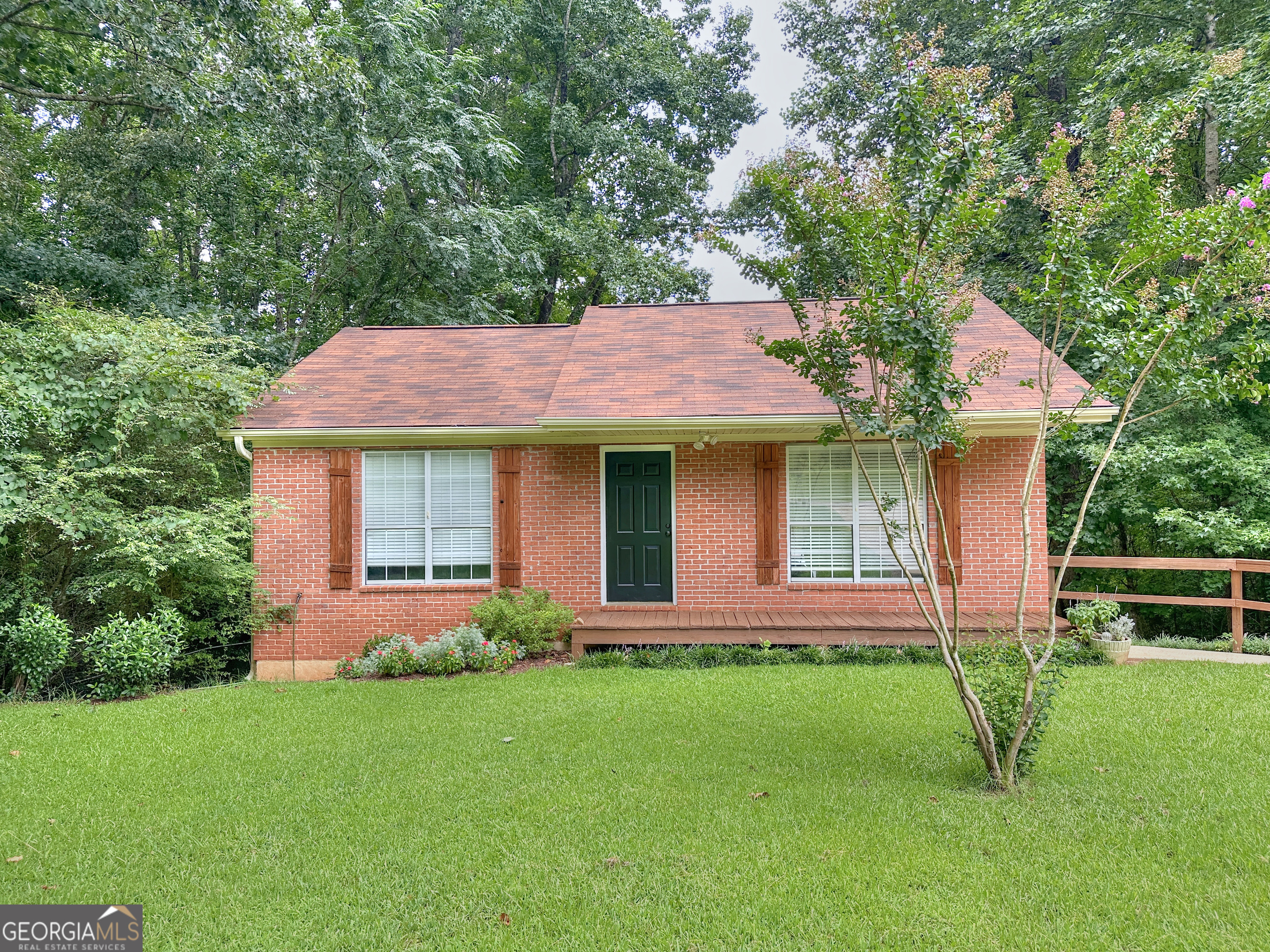 100 Teaver Court Property Photo 1